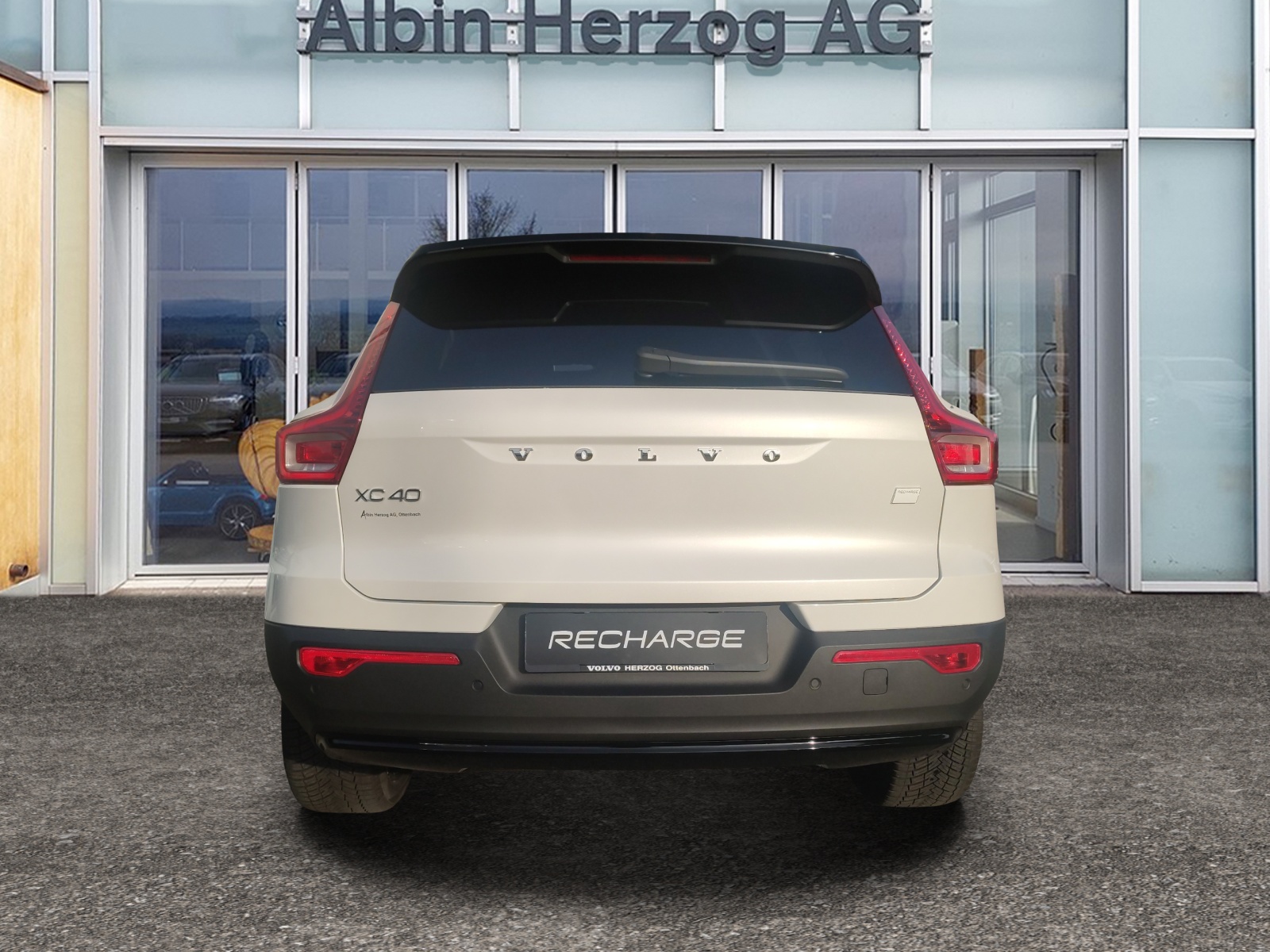 VOLVO XC40 E60 Core-image-5