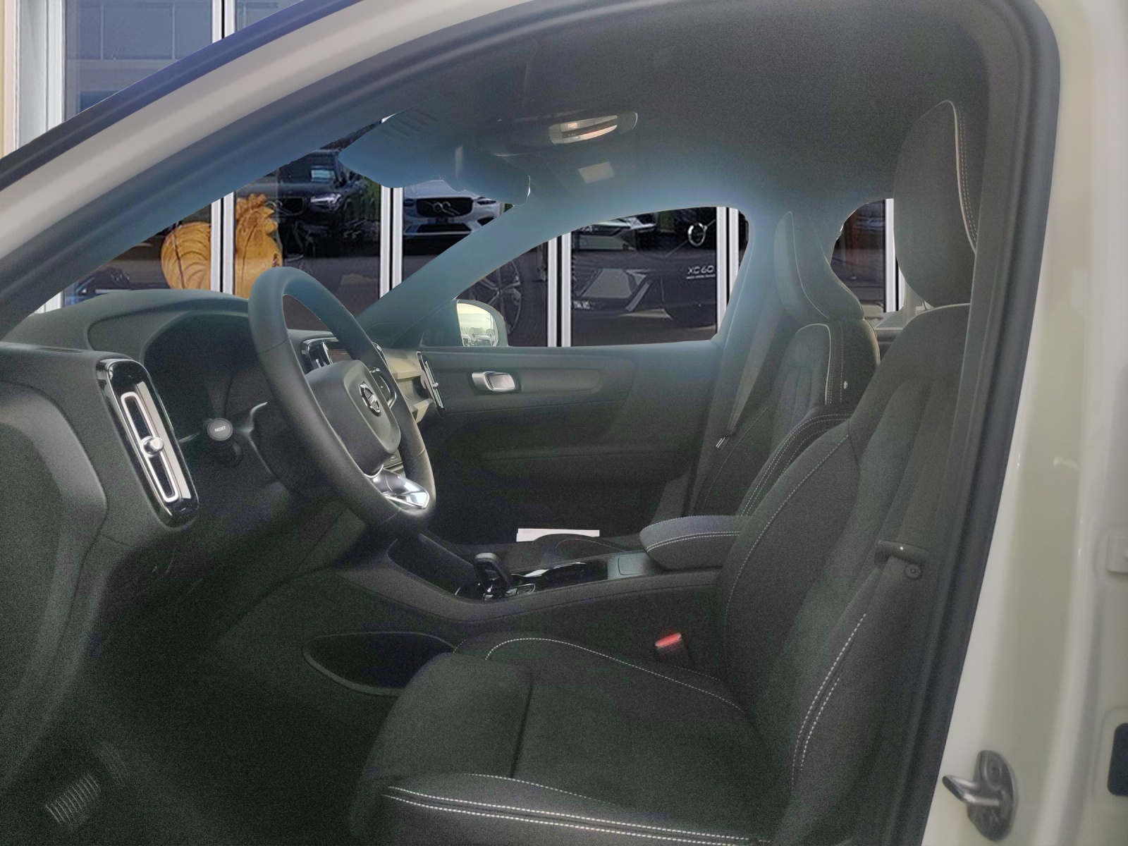 VOLVO XC40 E60 Core-image-8