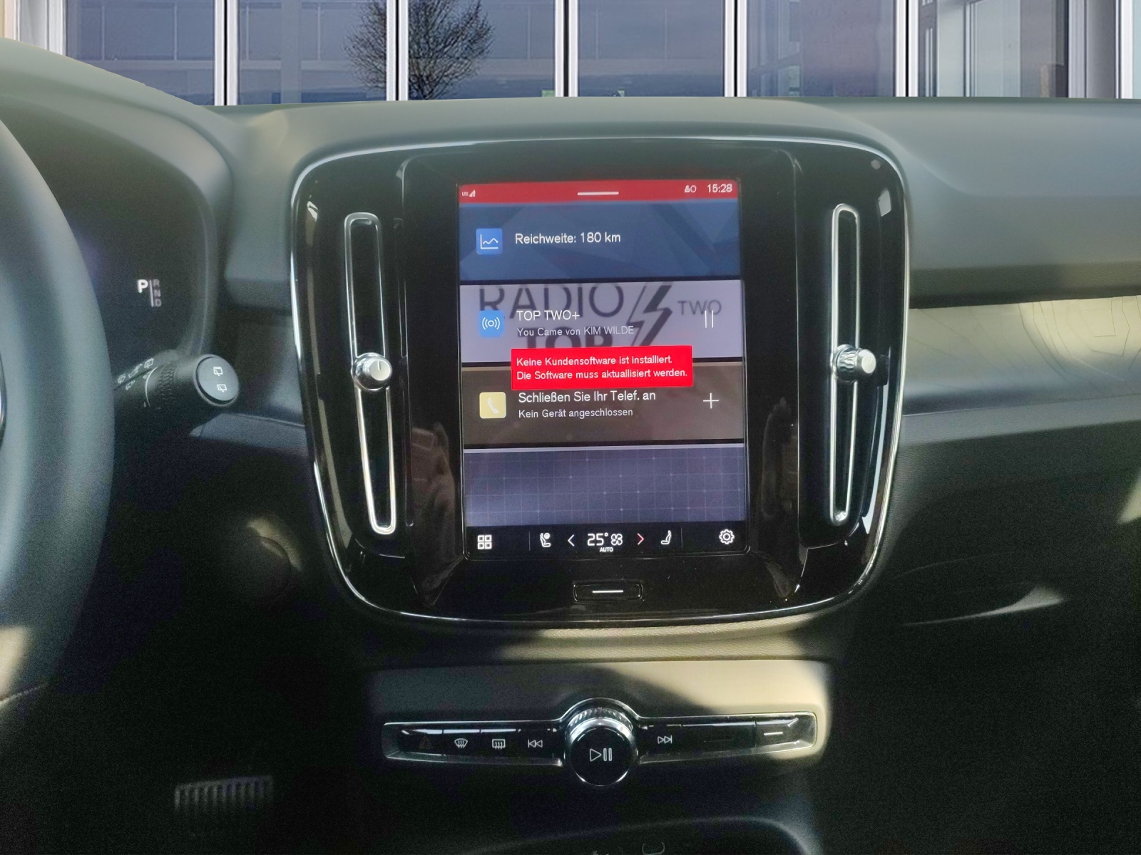 VOLVO XC40 E60 Core-image-11
