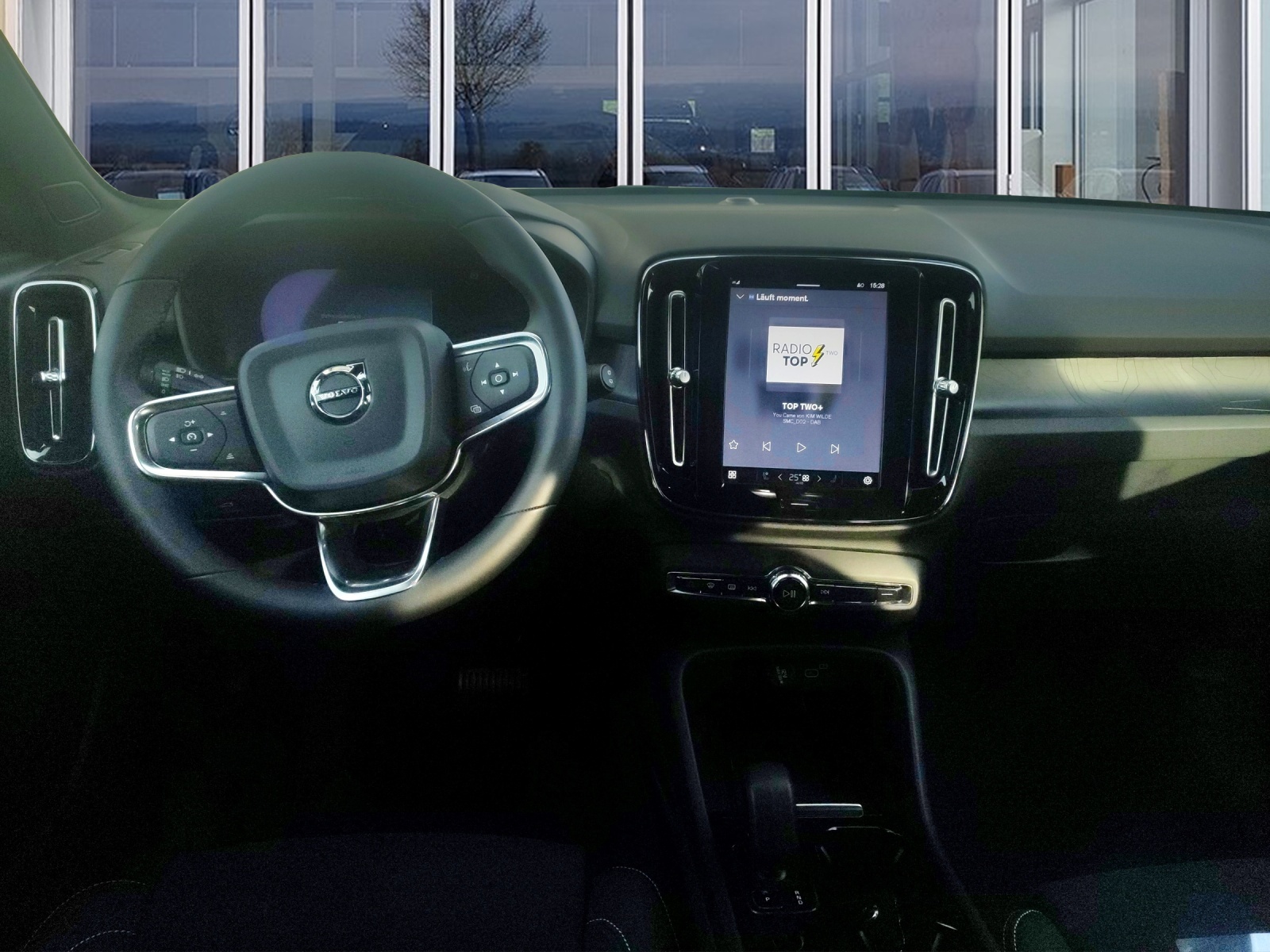 VOLVO XC40 E60 Core-image-10