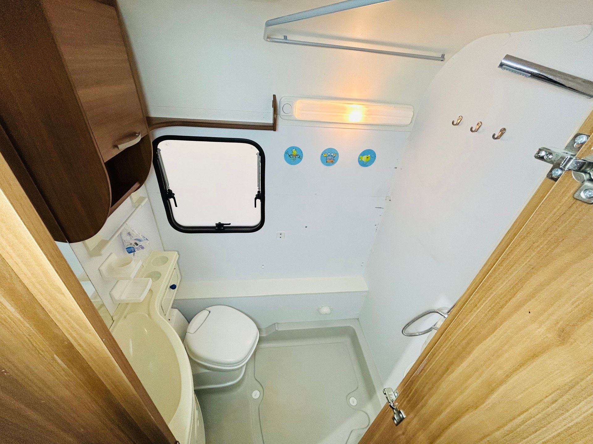 ADRIA Altea 542 DT-image-12