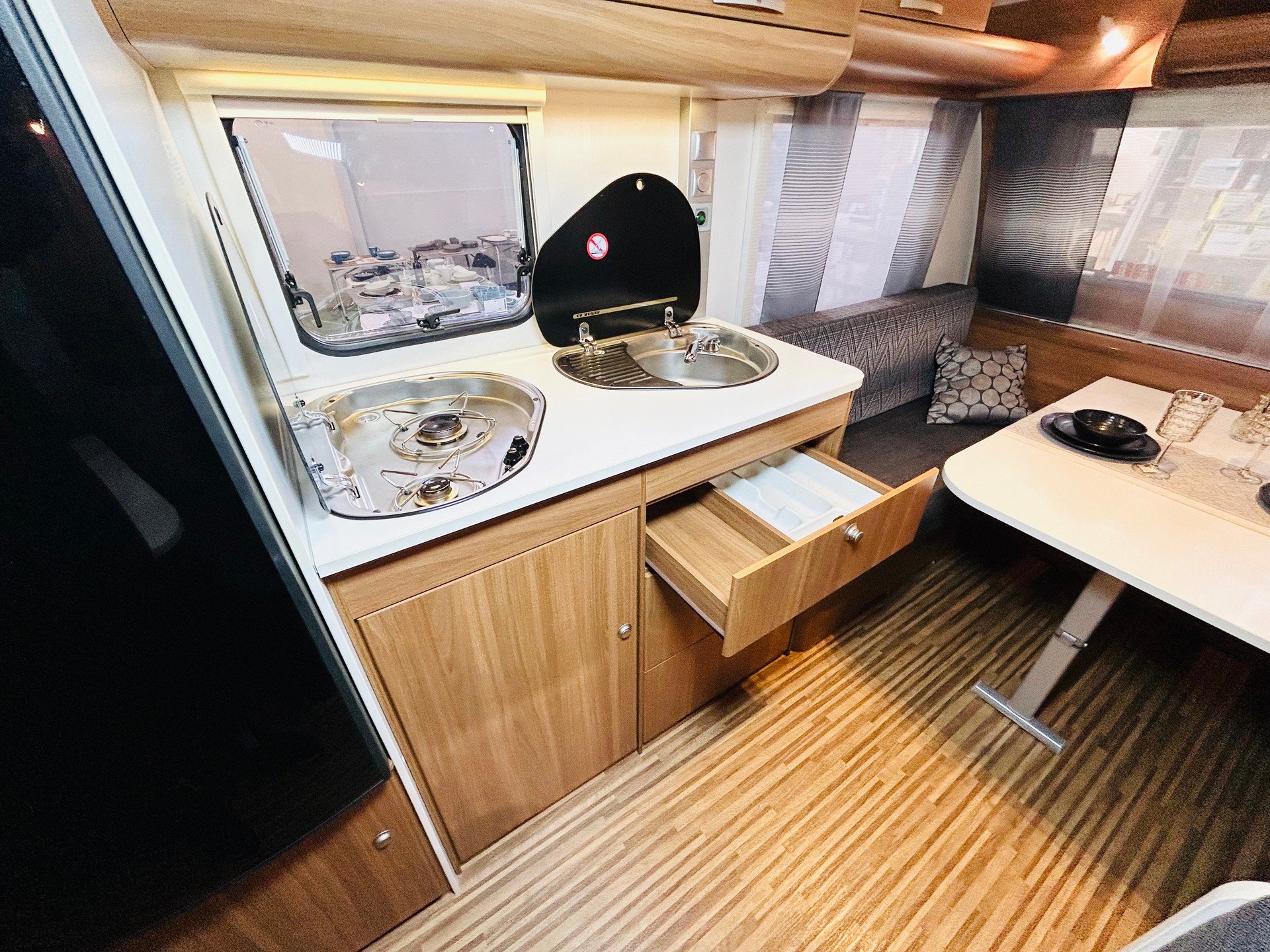 ADRIA Altea 542 DT-image-10