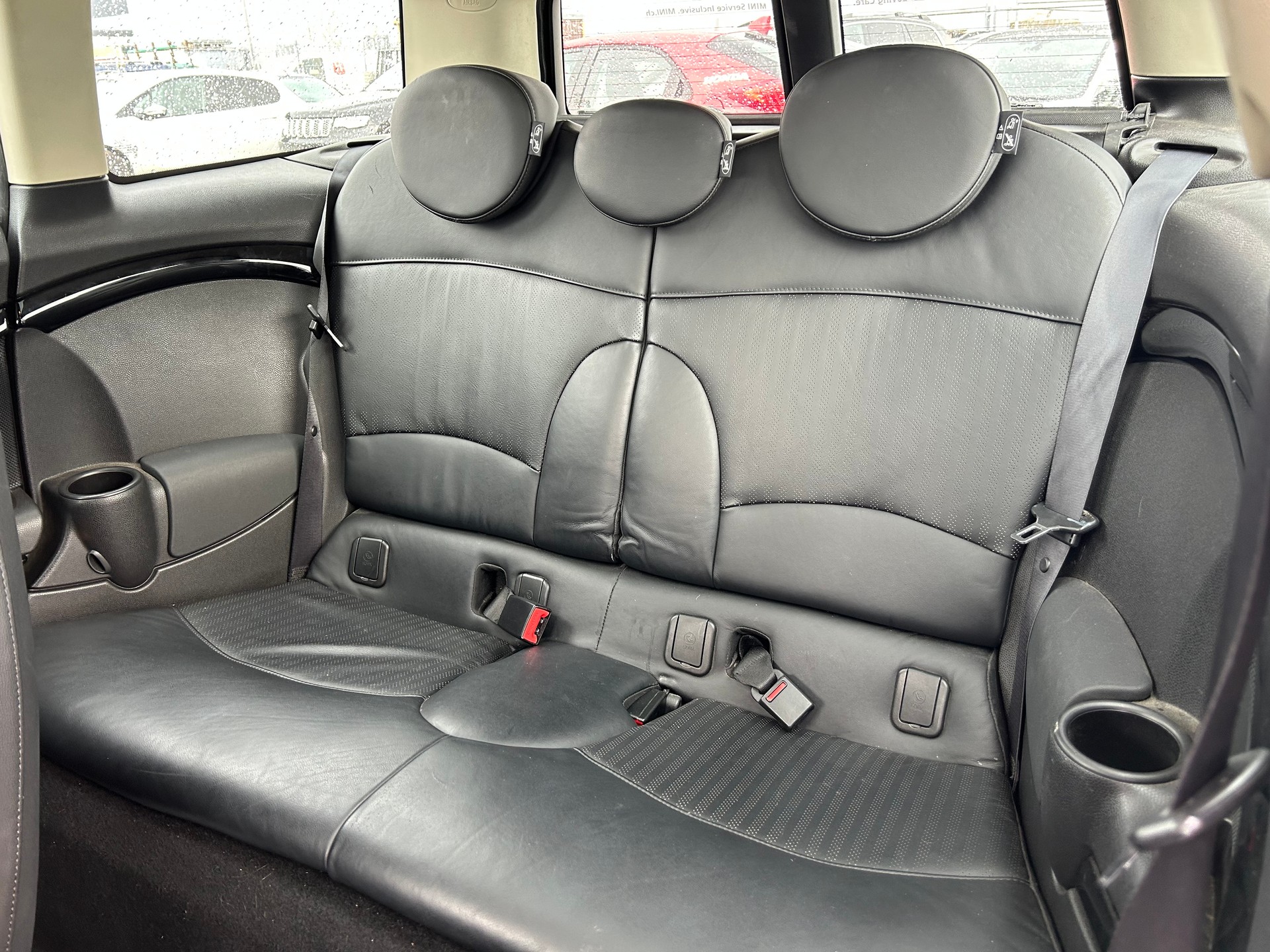 MINI Clubman Cooper-image-10