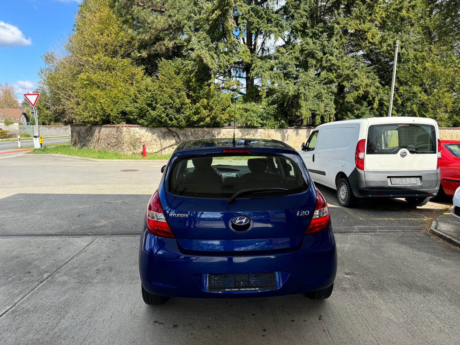 HYUNDAI i20 1.4 Style Automatic-image-6