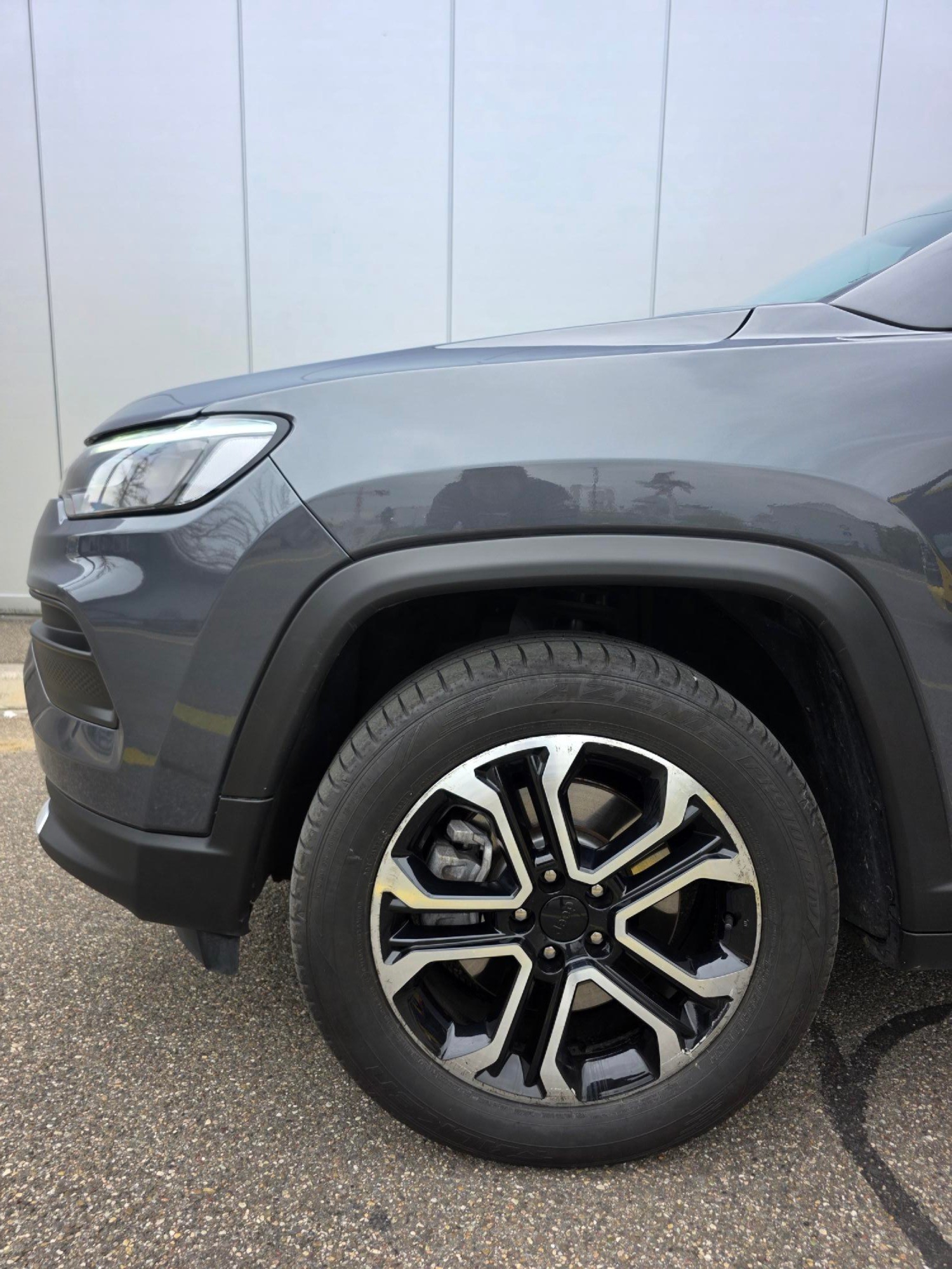 JEEP Compass 1.3 T PHEV Limited Plus AWD-image-4