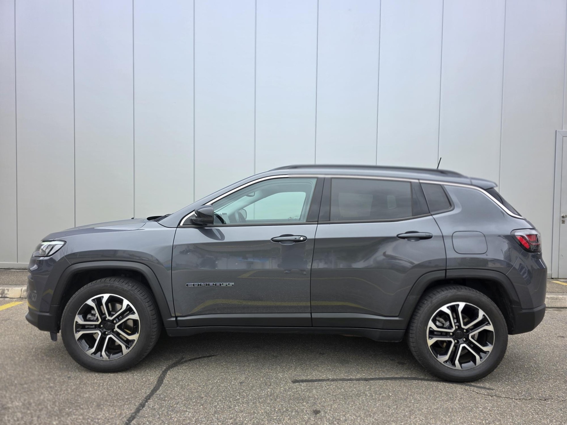JEEP Compass 1.3 T PHEV Limited Plus AWD-image-1