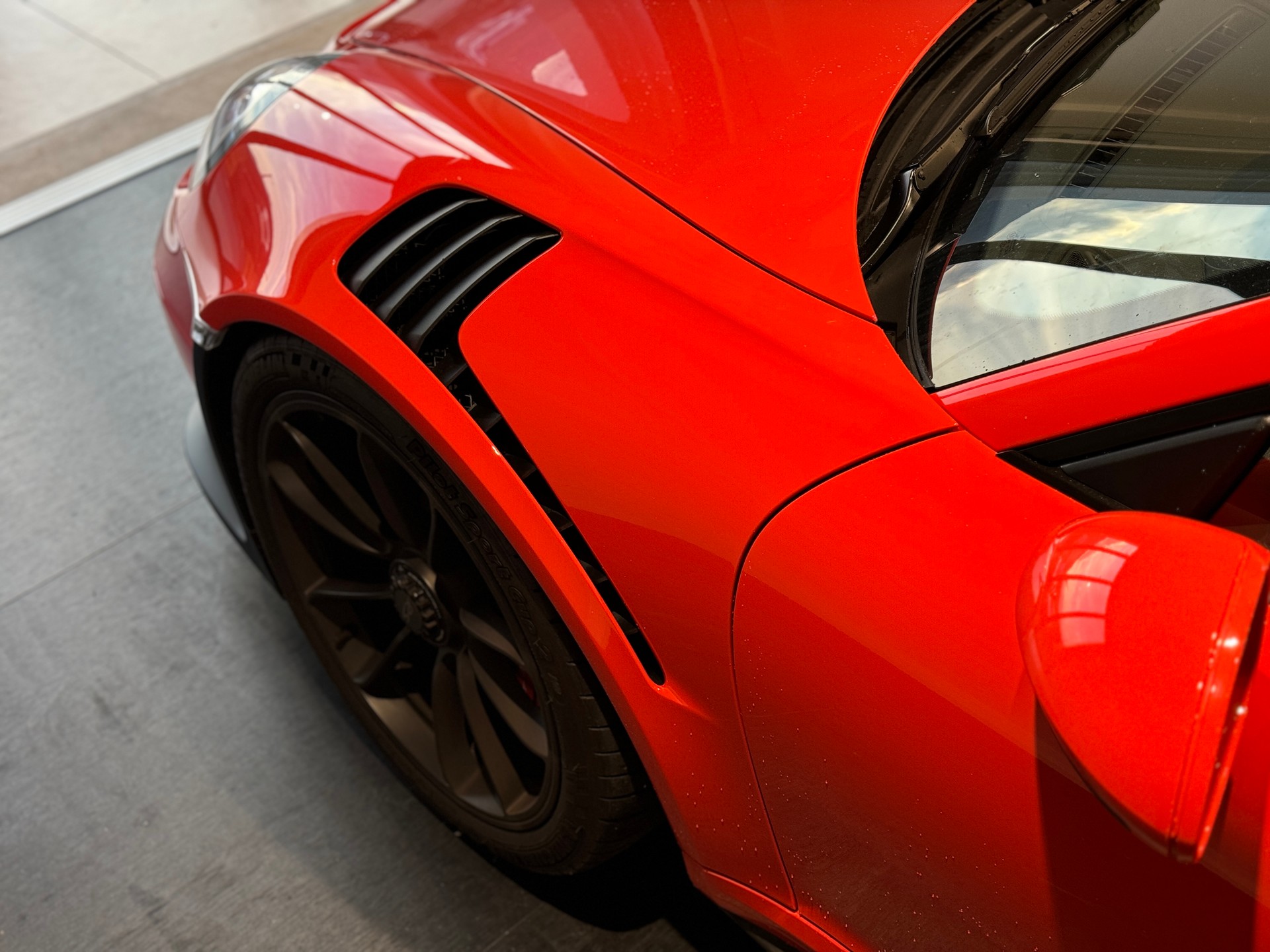 PORSCHE 911 GT3 RS PDK LAVA ORANGE đ 1119.-- pro Monat-image-10