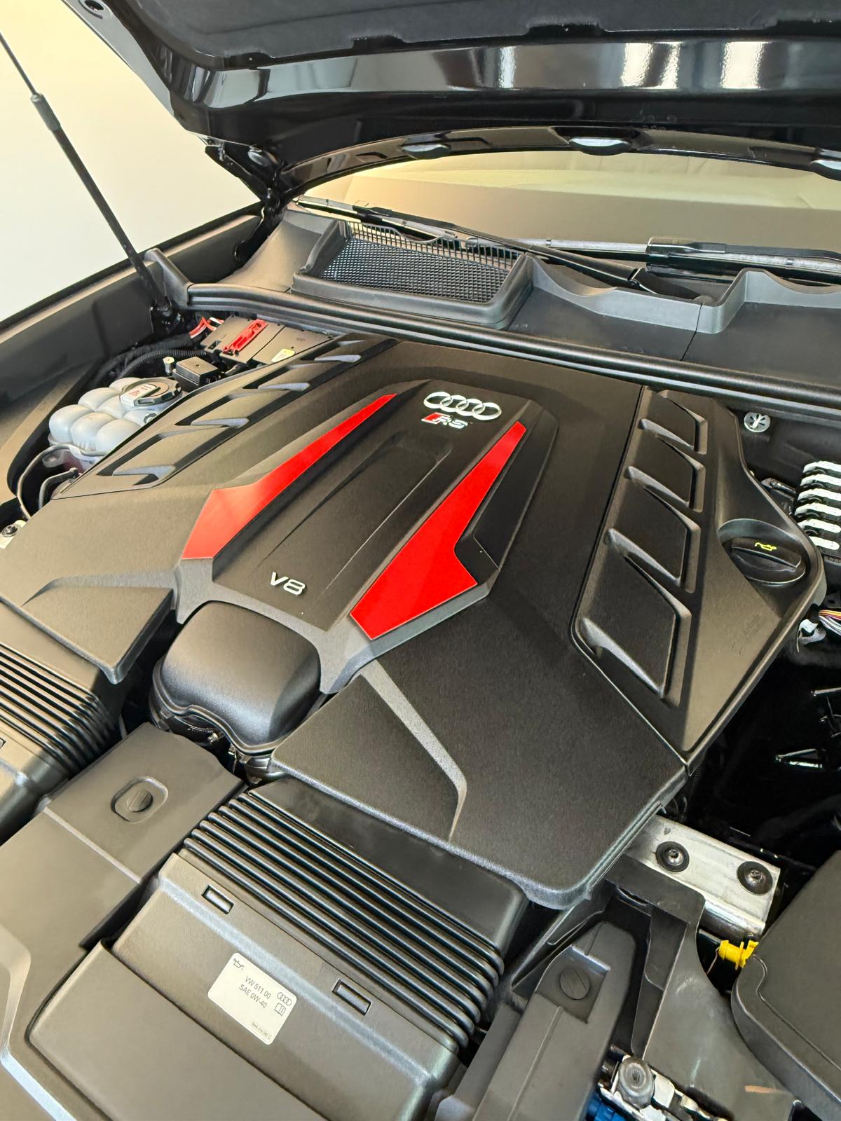 AUDI AUDI RSQ8 performance - CH-Fahrzeug / Leasing möglich / Gratisservice / Keramikbremsen / Panoramadach / Sportabgasanlage u.v.m.-image-7