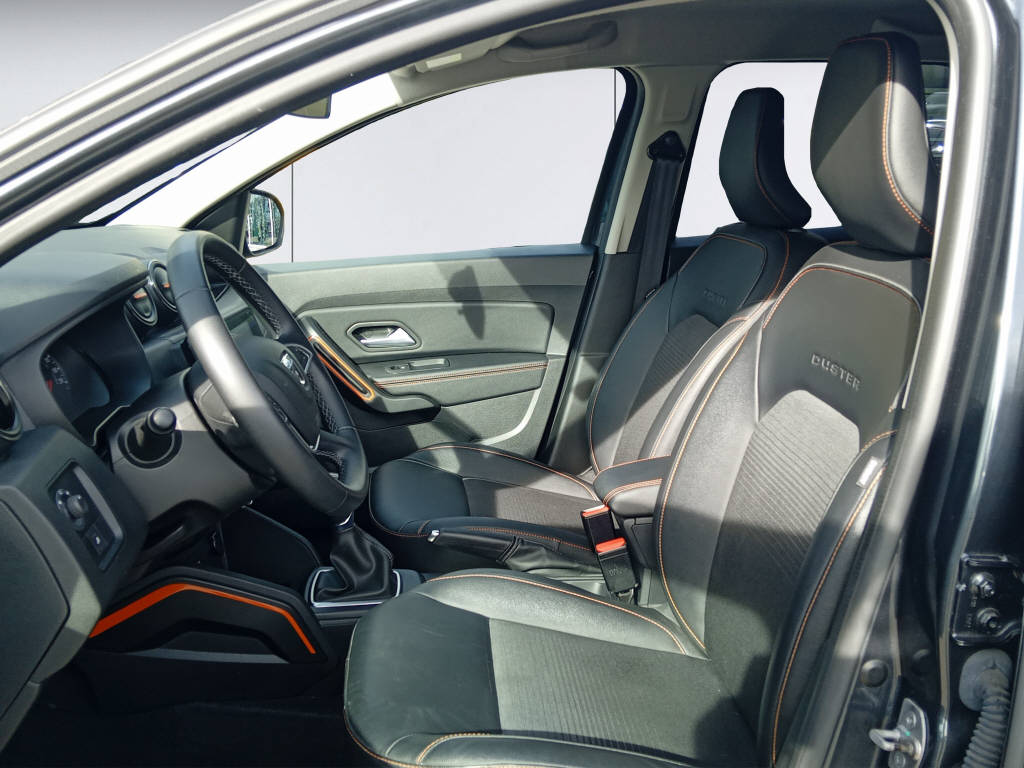 DACIA Duster 1.3 TCe 150 Extreme EDC-image-9