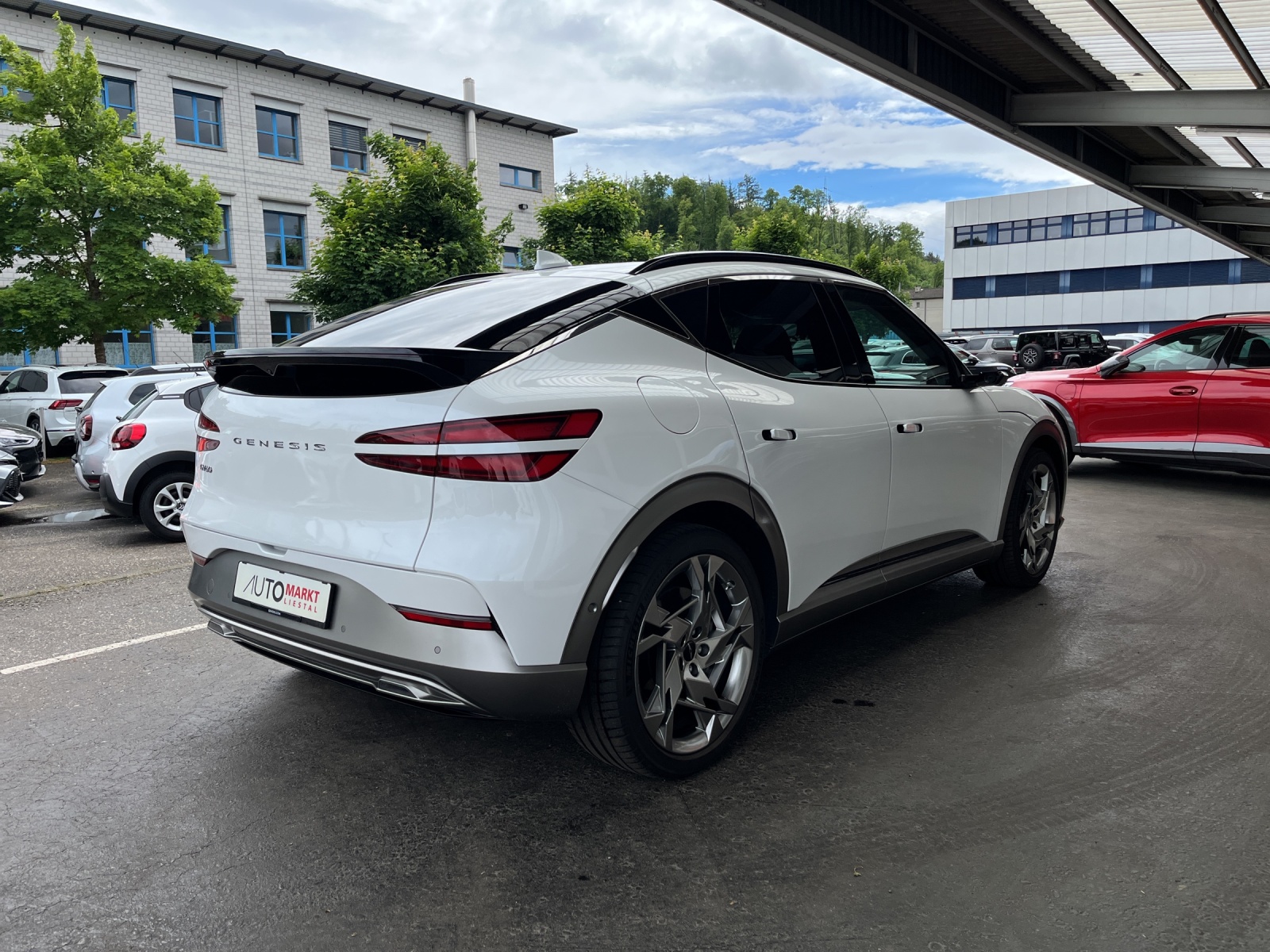 GENESIS GV60 77.4 kWh Sport Plus AWD-image-13