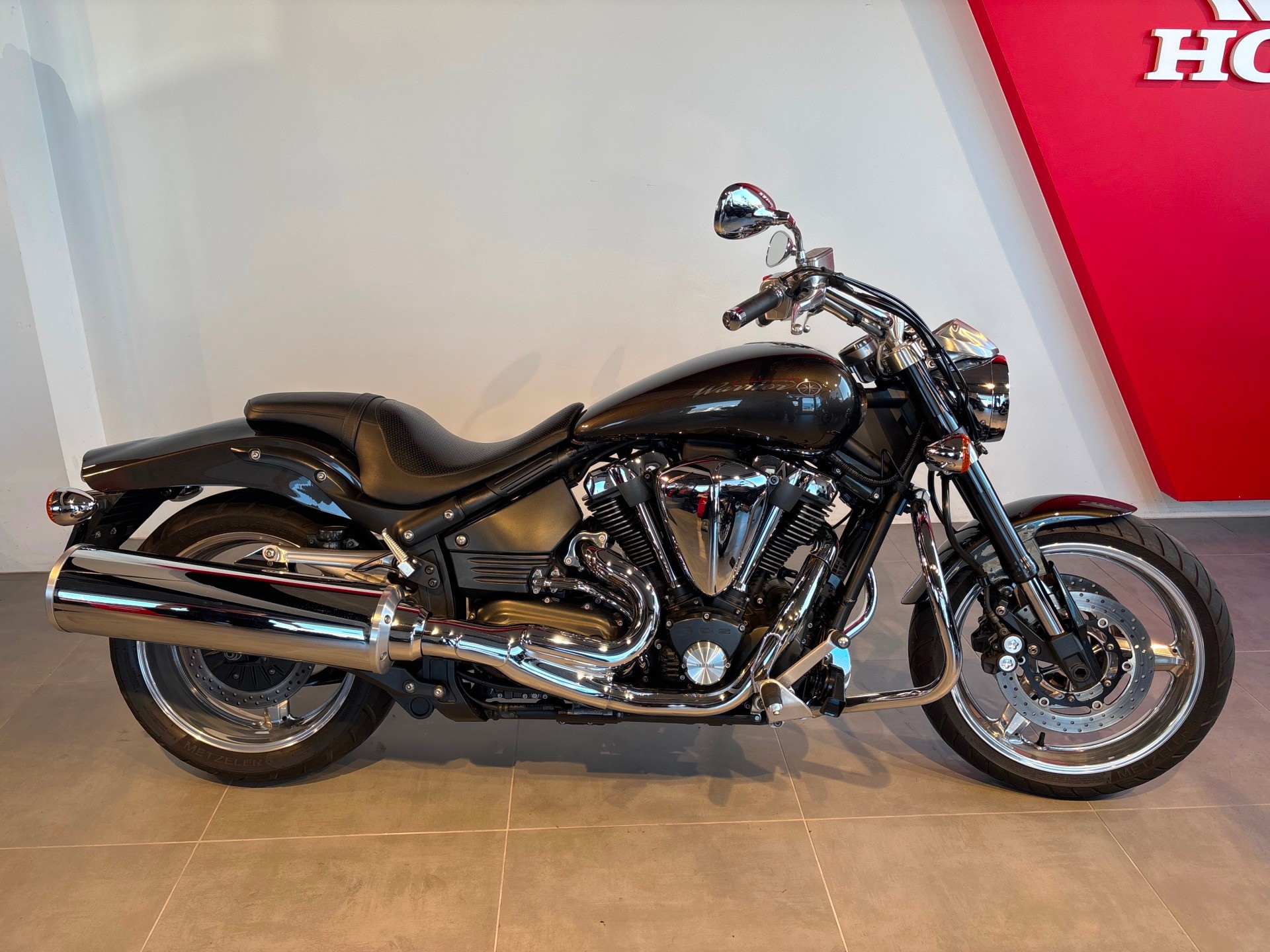 YAMAHA XV 1700 Warrior-image-1
