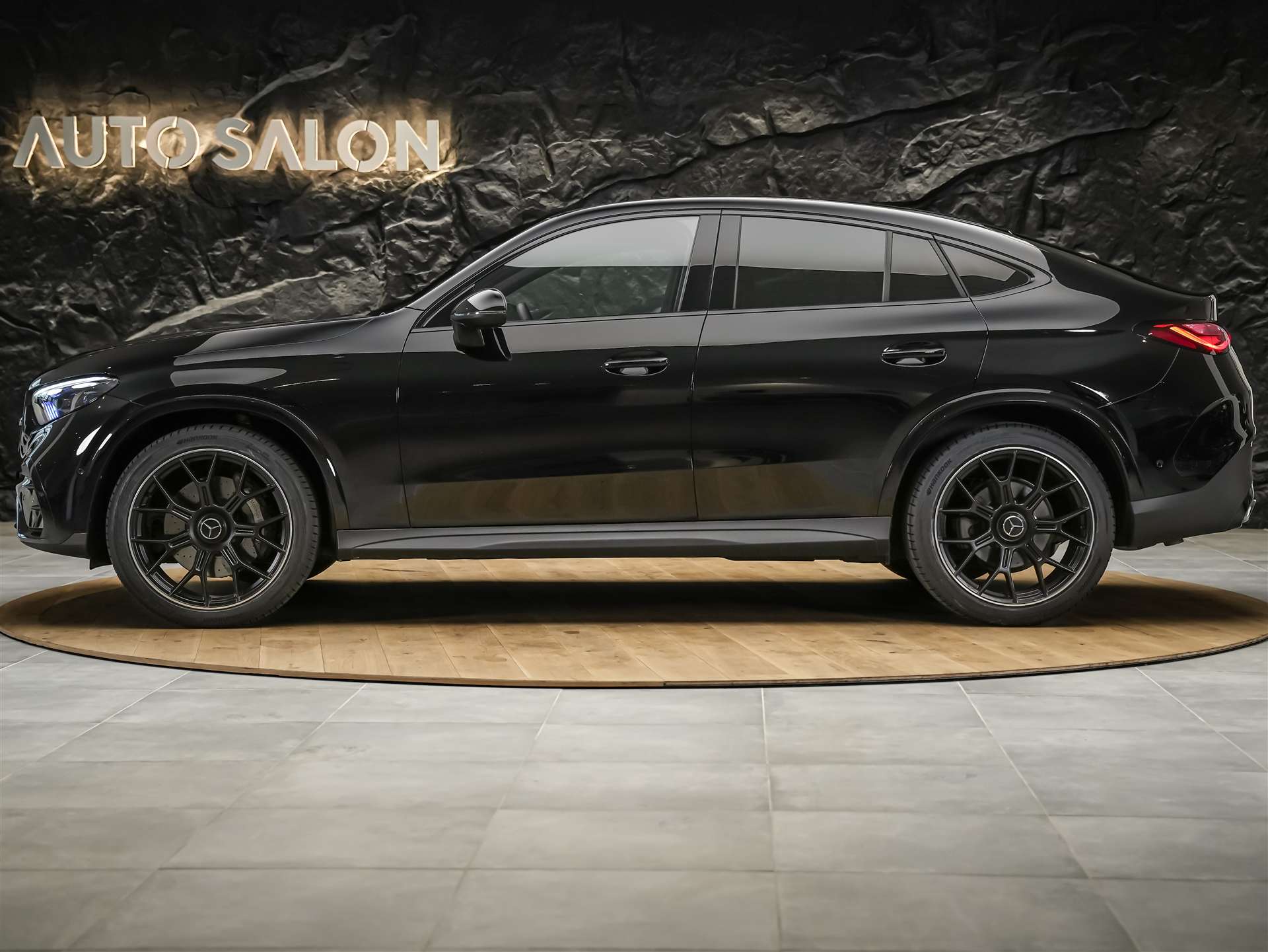 MERCEDES-BENZ GLC Coupé 220 d AMG Line 4Matic 9G-Tronic *21 Zoll*AMG Line Advanced Paket*Digital Light*-showroom-element-2
