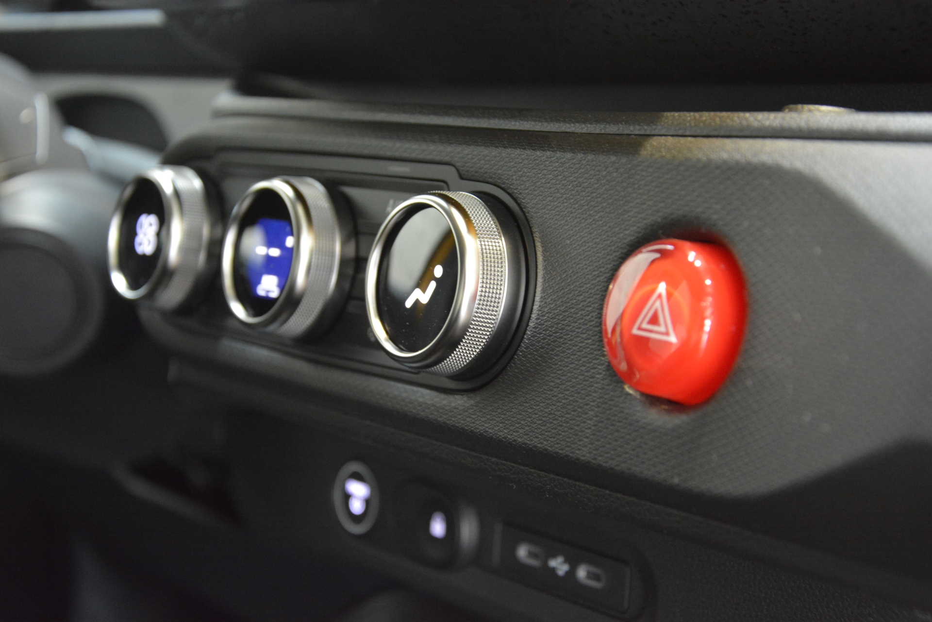RENAULT TWINGO ELECTRIC techno 80PS Urban Range-image-11