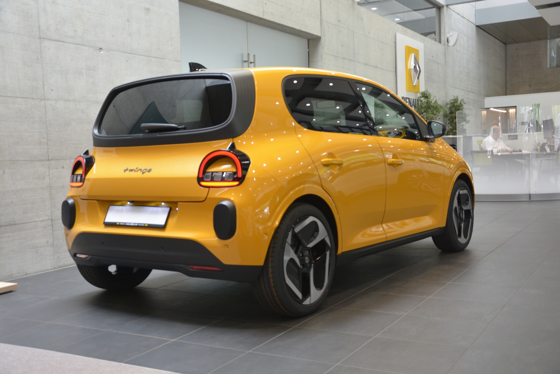 RENAULT TWINGO ELECTRIC techno 80PS Urban Range-image-3