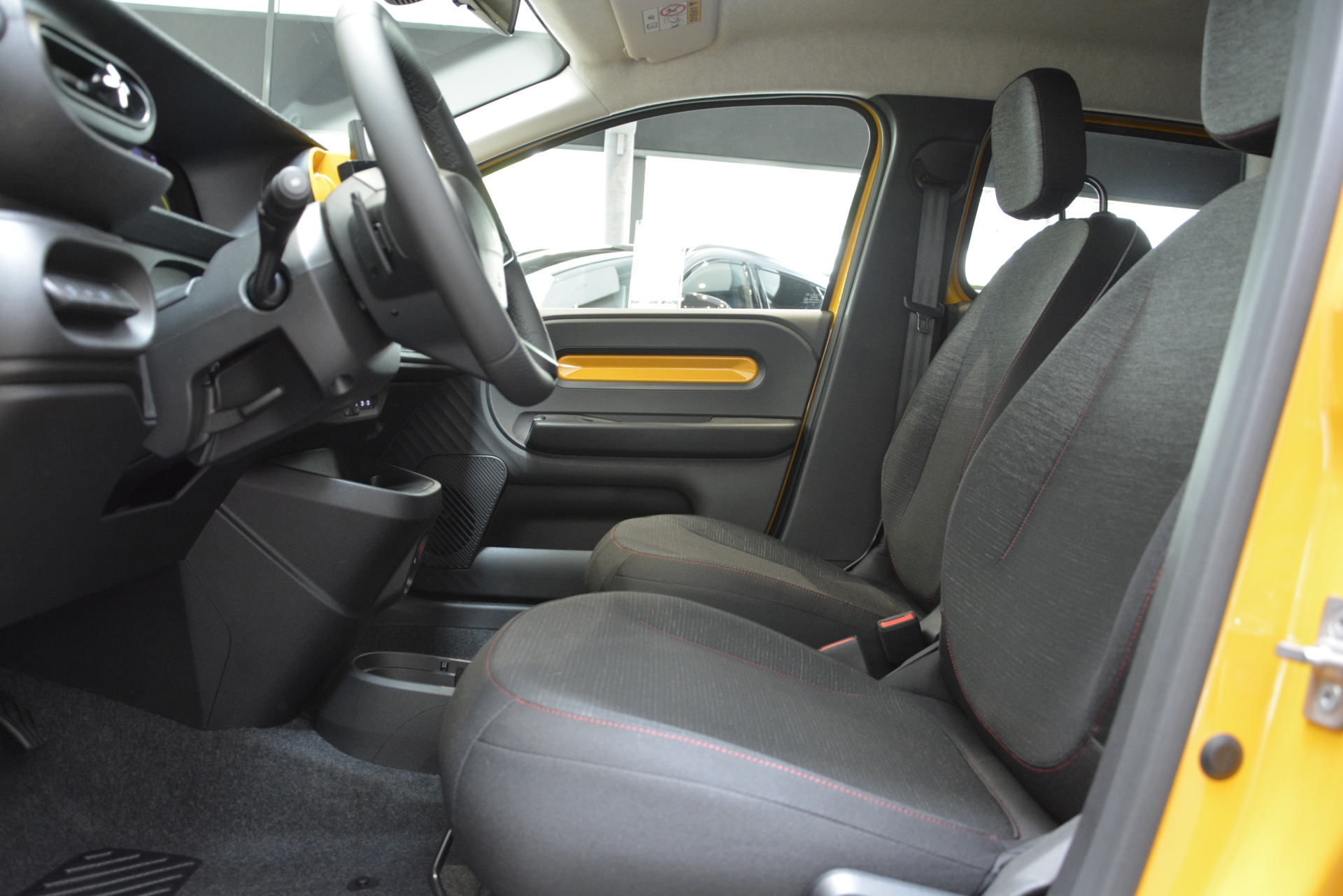 RENAULT TWINGO ELECTRIC techno 80PS Urban Range-image-7