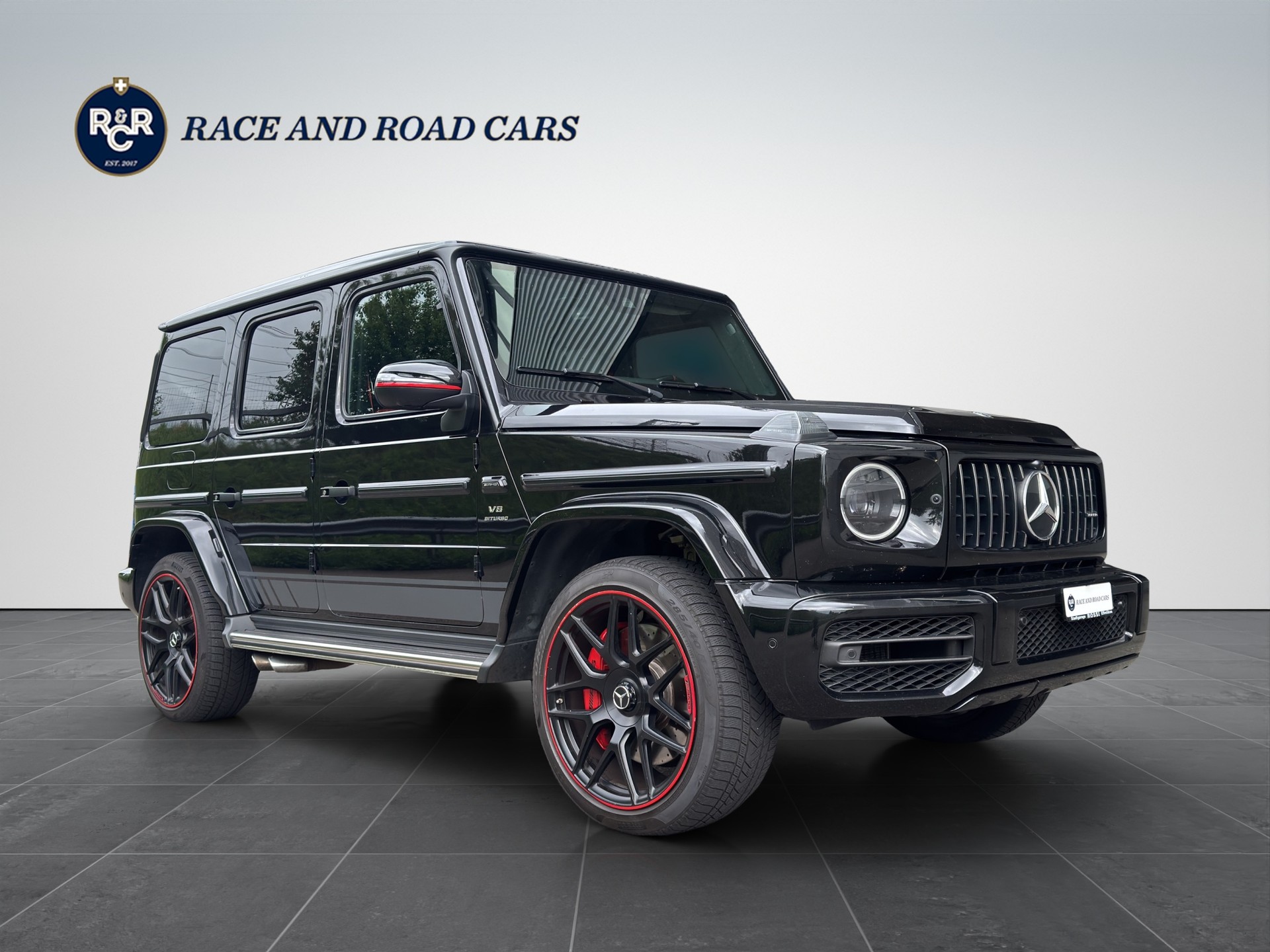 MERCEDES-BENZ G 63 AMG-showroom-element-2