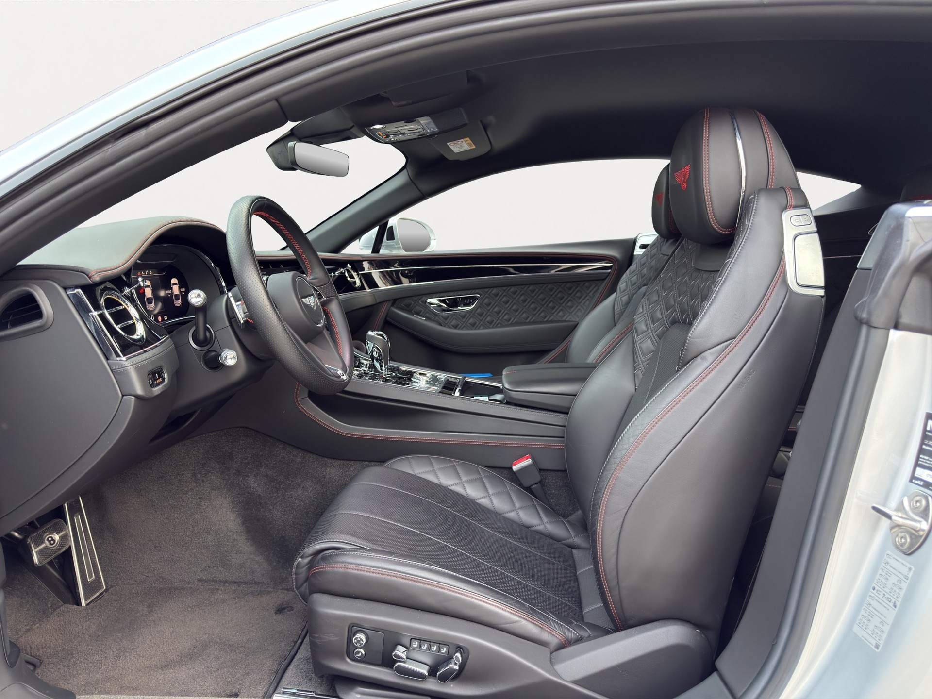 BENTLEY Continental GT 4.0 V8-image-6