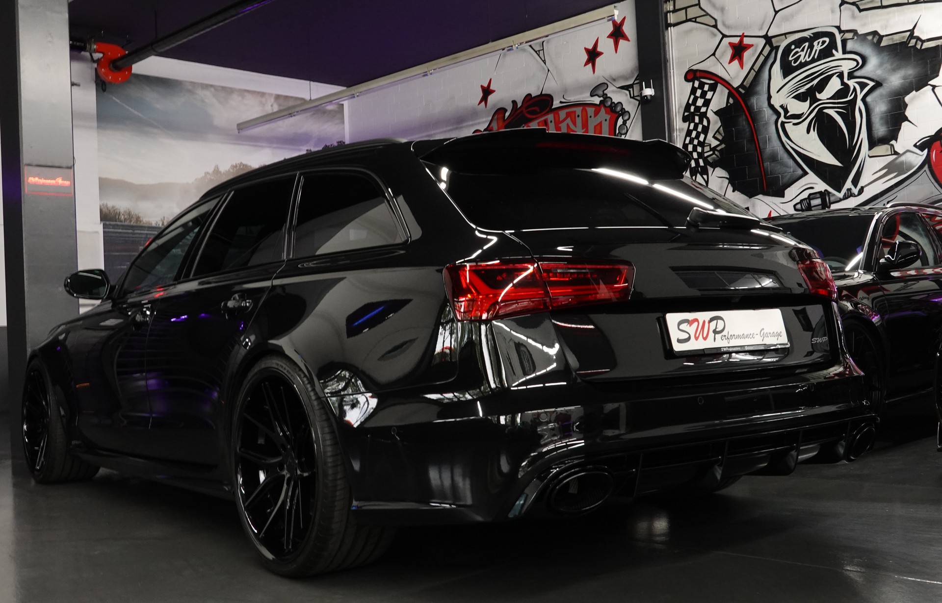 AUDI RS6 AVANT 4.0 TFSI V8 BLACK PERFORMANCE QUATTRO ON 22"-image-11