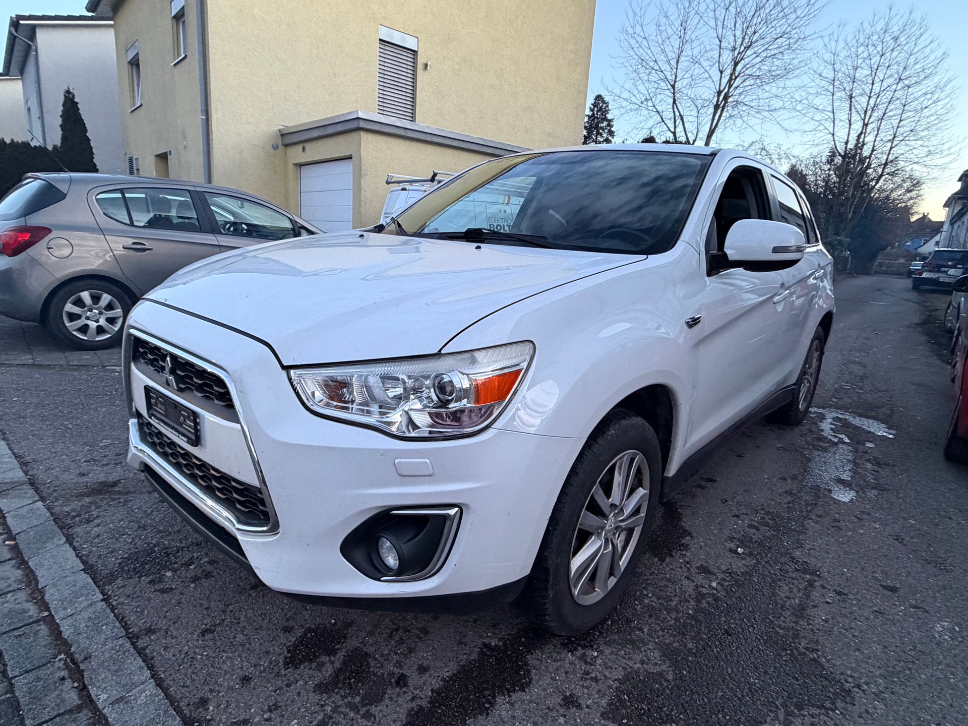 MITSUBISHI ASX 2.2 DID Navigator 4WD Automatic-image-6