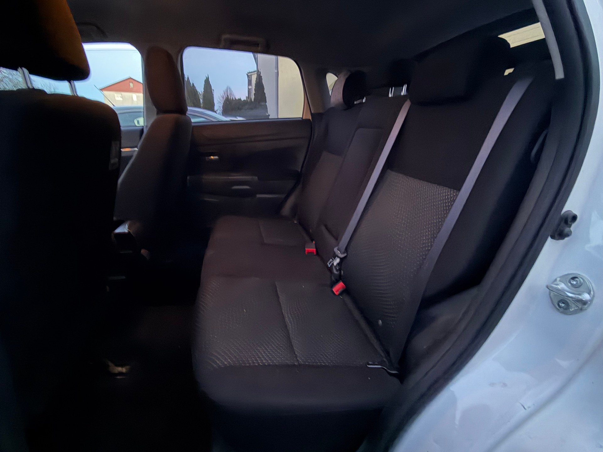 MITSUBISHI ASX 2.2 DID Navigator 4WD Automatic-image-9