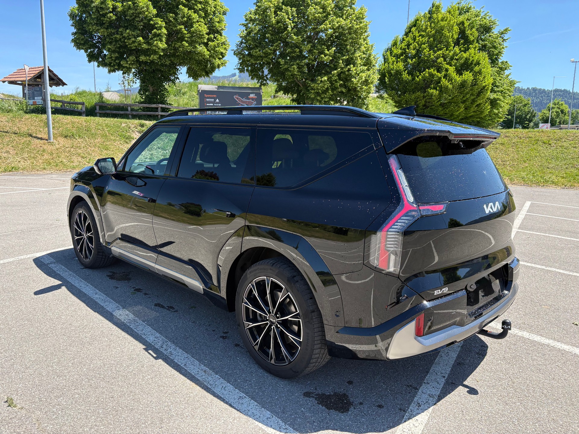 KIA 99.8 kWh GT-Line 4x4-image-1