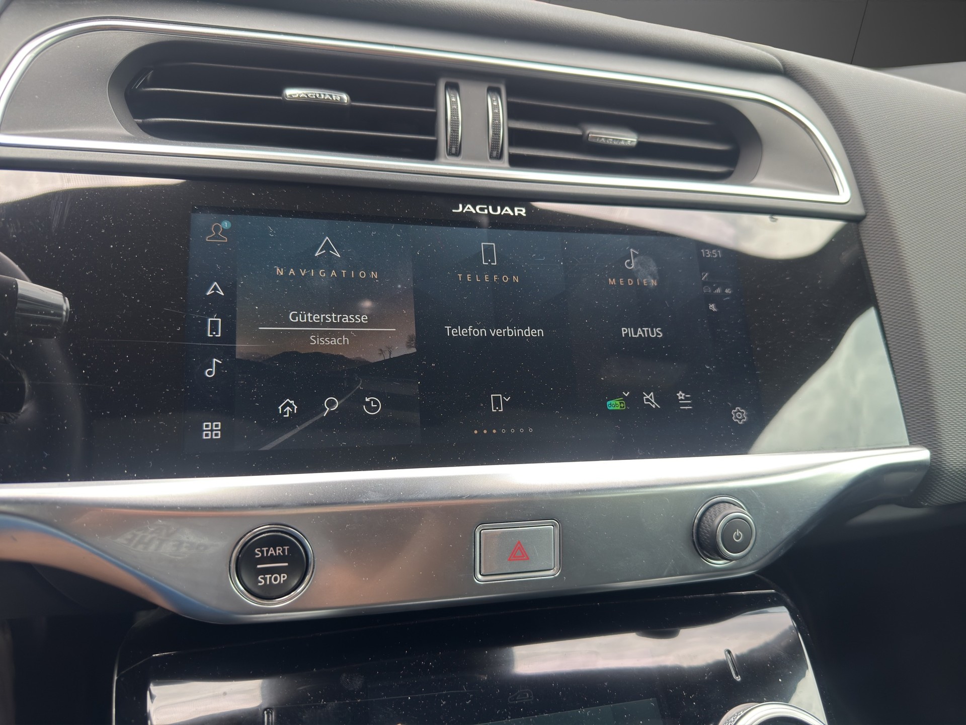 JAGUAR I-Pace EV400 Black AWD-image-17