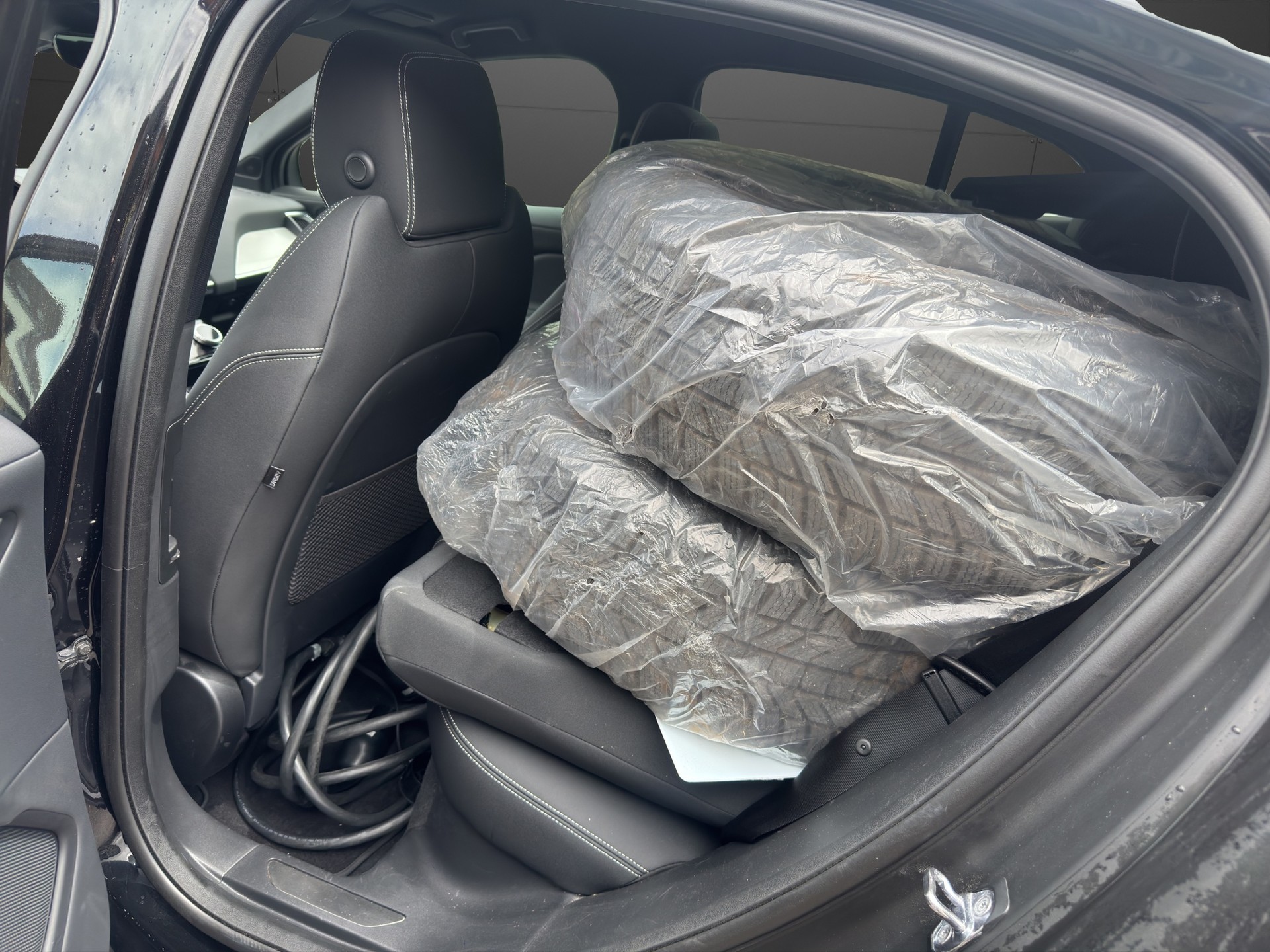 JAGUAR I-Pace EV400 Black AWD-image-10