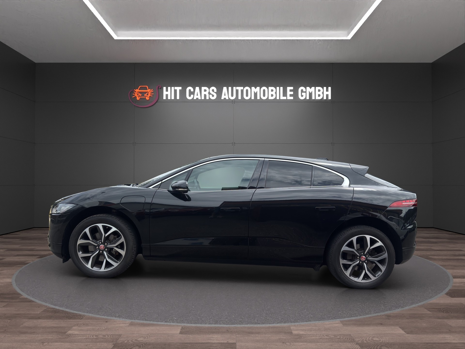 JAGUAR I-Pace EV400 Black AWD-image-7