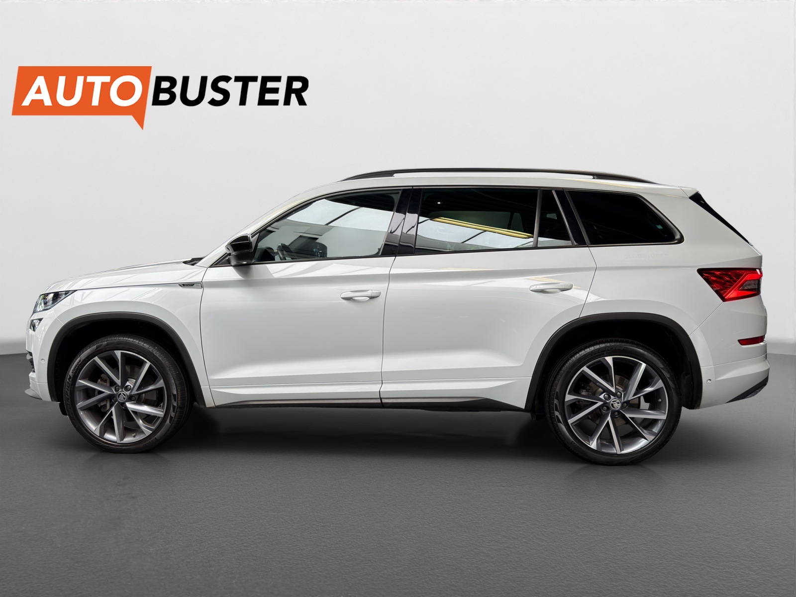 SKODA Kodiaq 2.0 TDI SCR SportLine 4x4 DSG-showroom-element-1