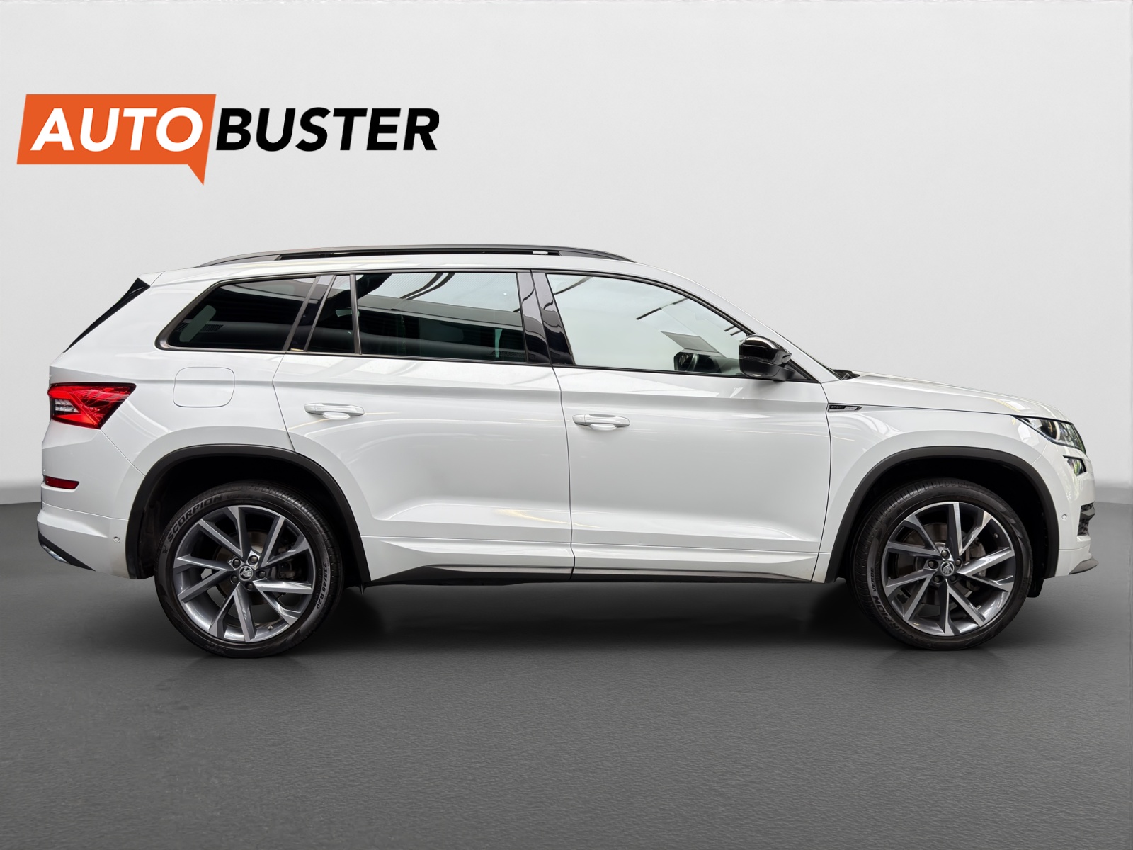 SKODA Kodiaq 2.0 TDI SCR SportLine 4x4 DSG-image-5