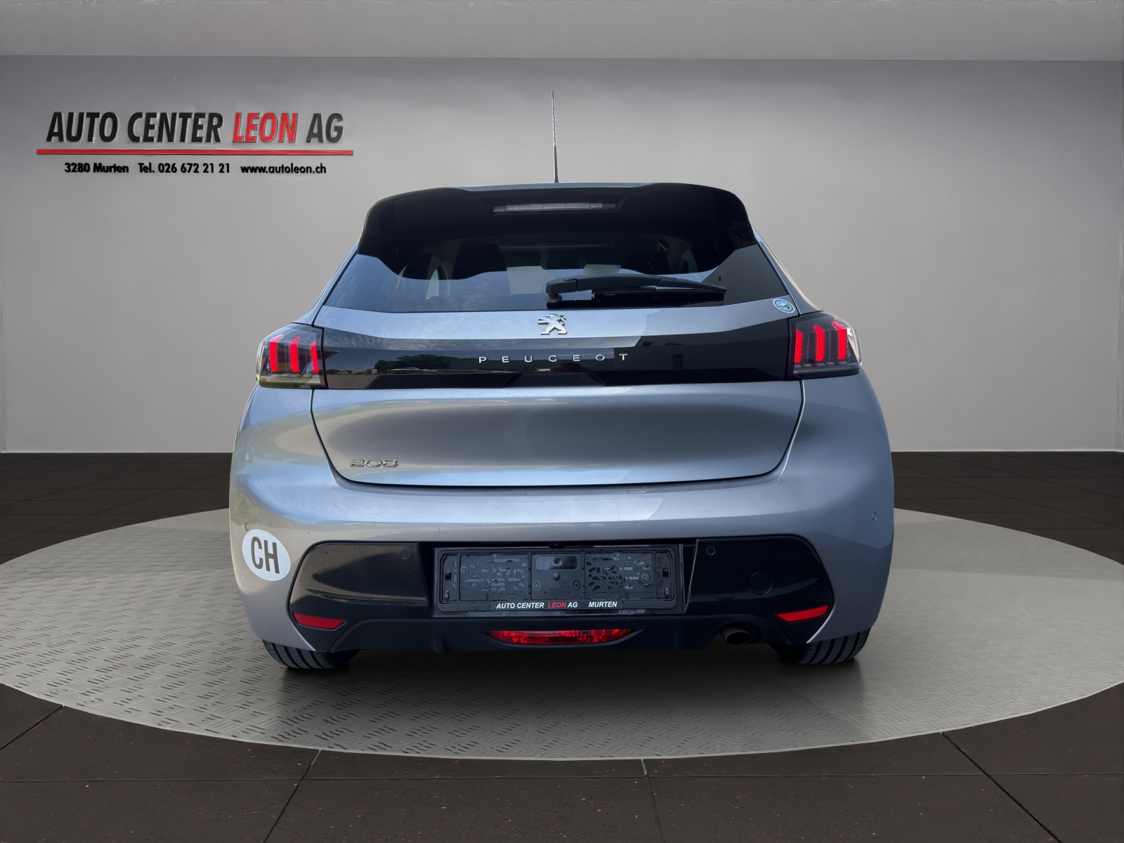 PEUGEOT 208 1.2 PureTech Allure EAT8-image-4