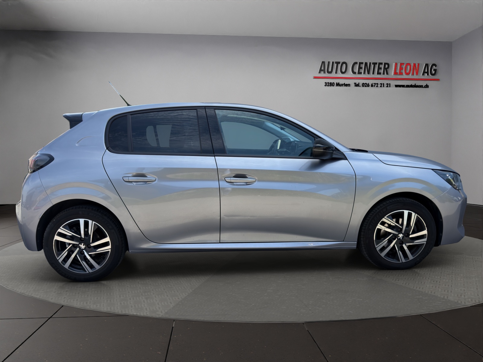 PEUGEOT 208 1.2 PureTech Allure EAT8-image-6