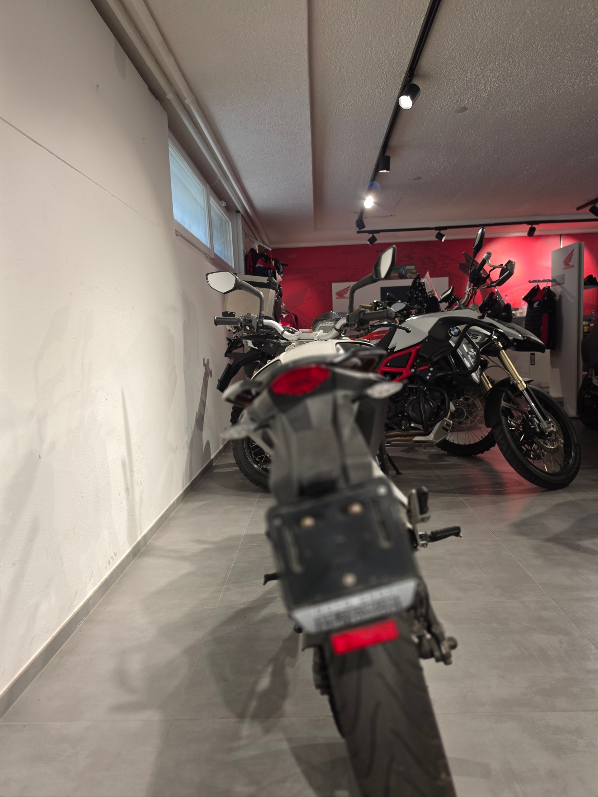 KTM 125 Duke-image-4