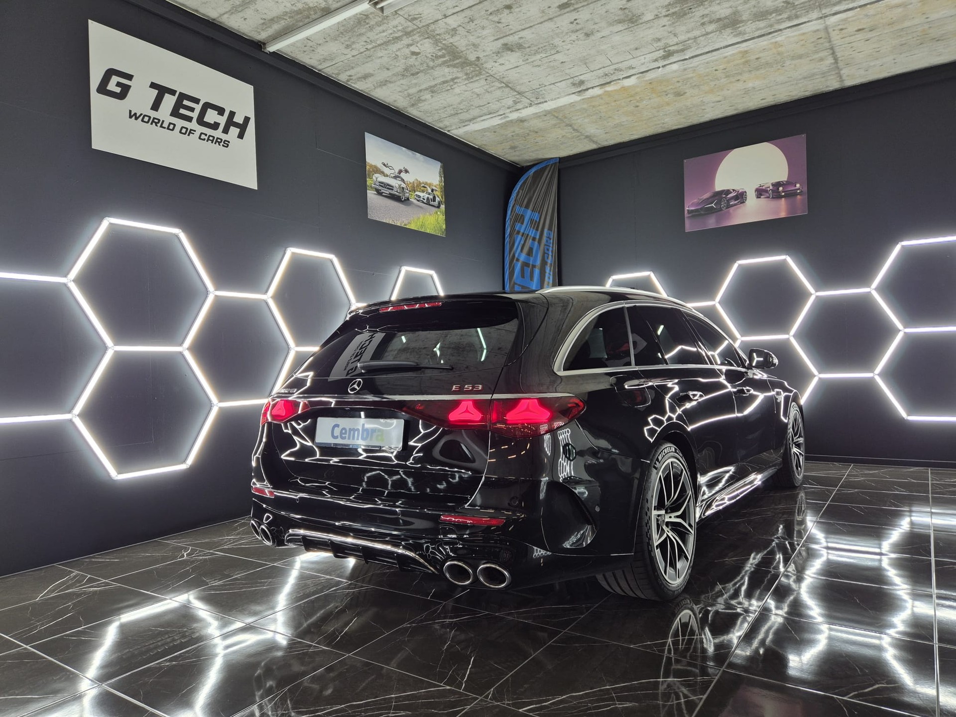 MERCEDES-BENZ E 53 Hybrid T 4Matic+ 9G-Tronic-showroom-element-3