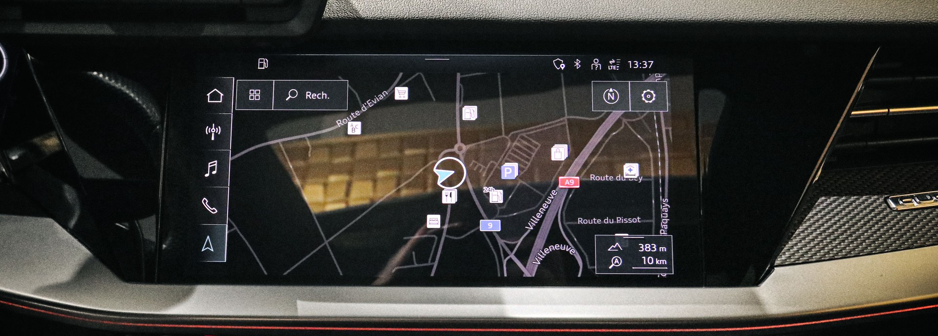 AUDI RS3 Sportback 2.5 TSI quattro S-tronic-image-18