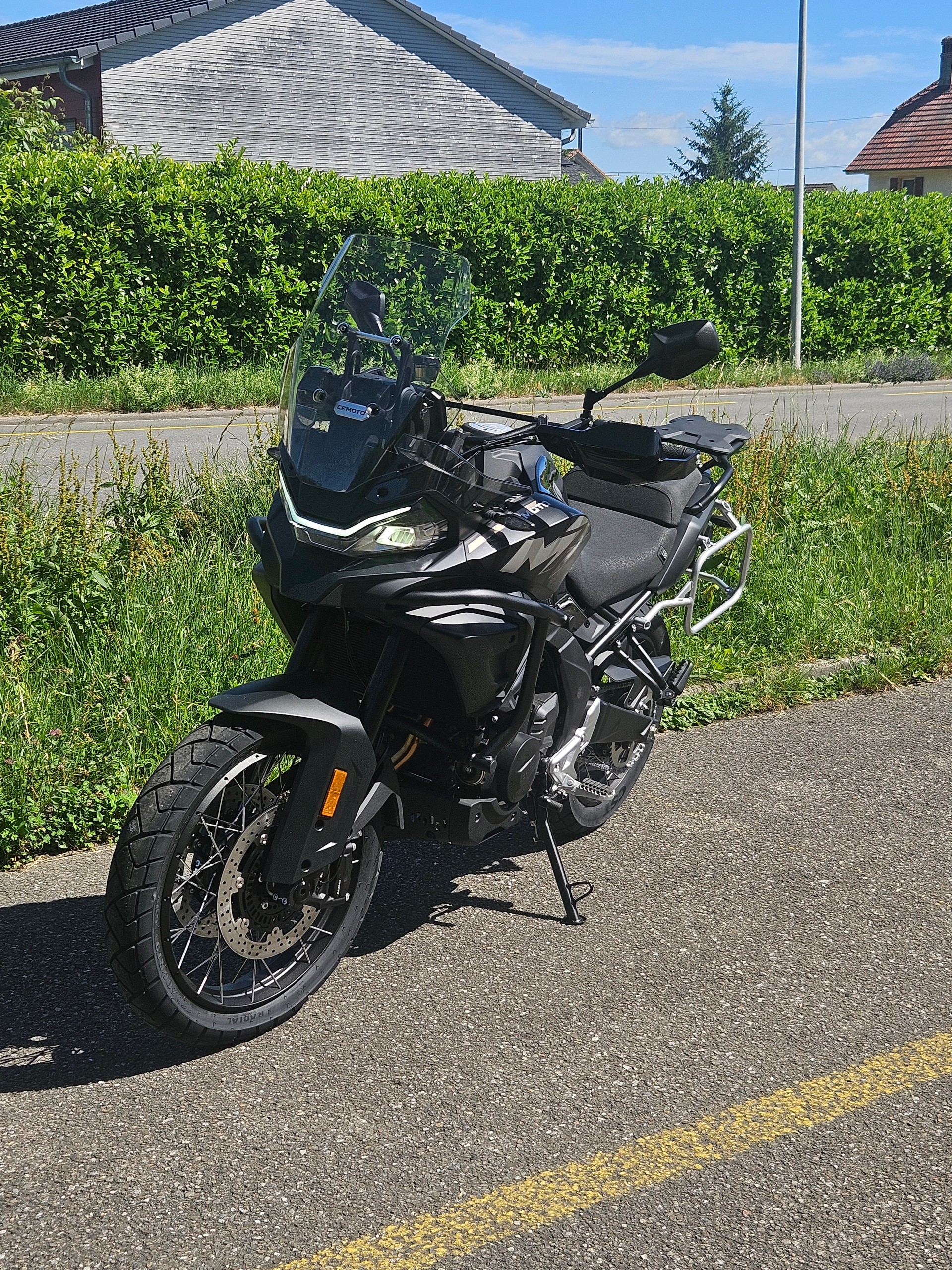 CF MOTO 700MT-image-1