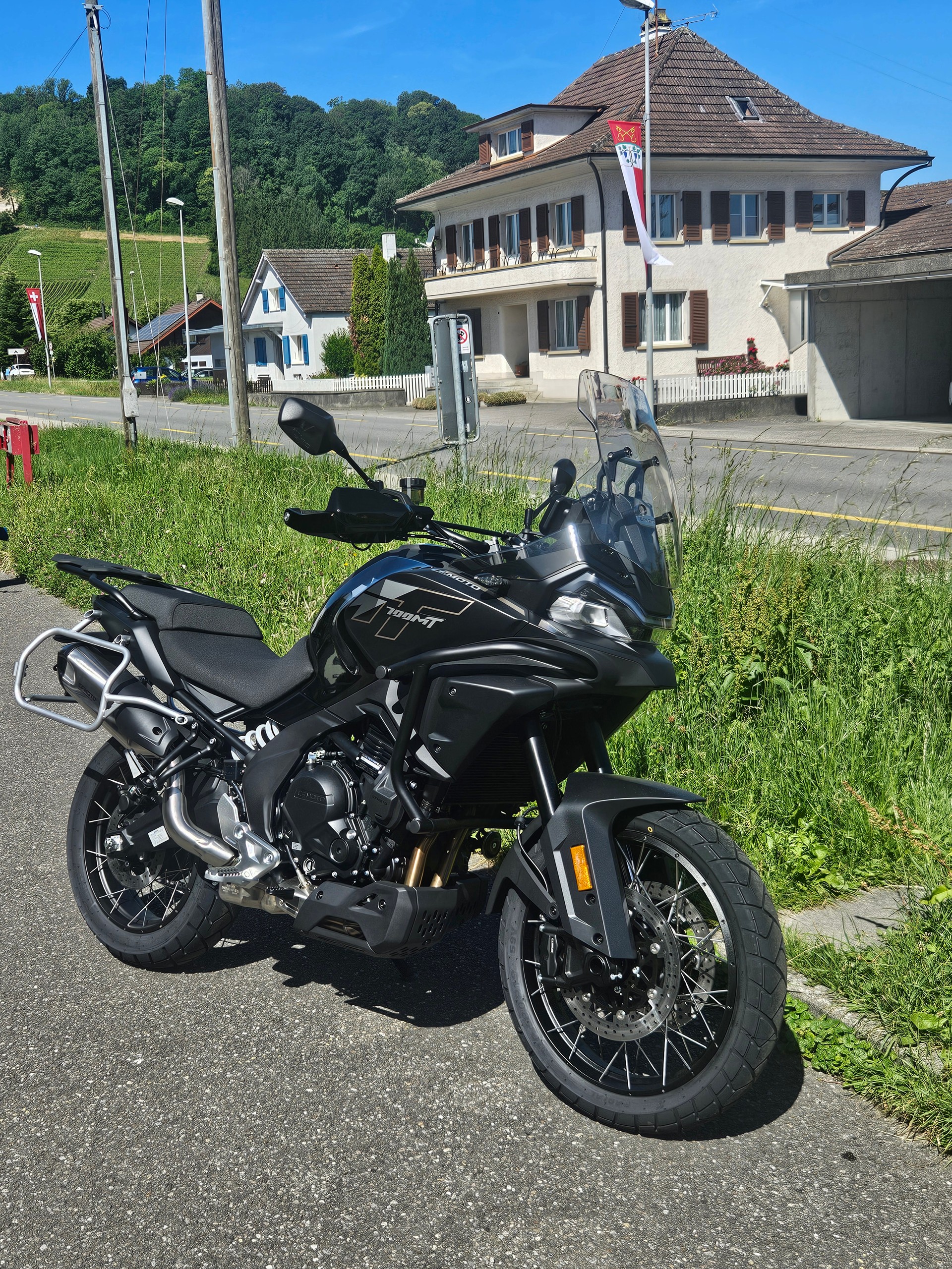CF MOTO 700MT-image-0