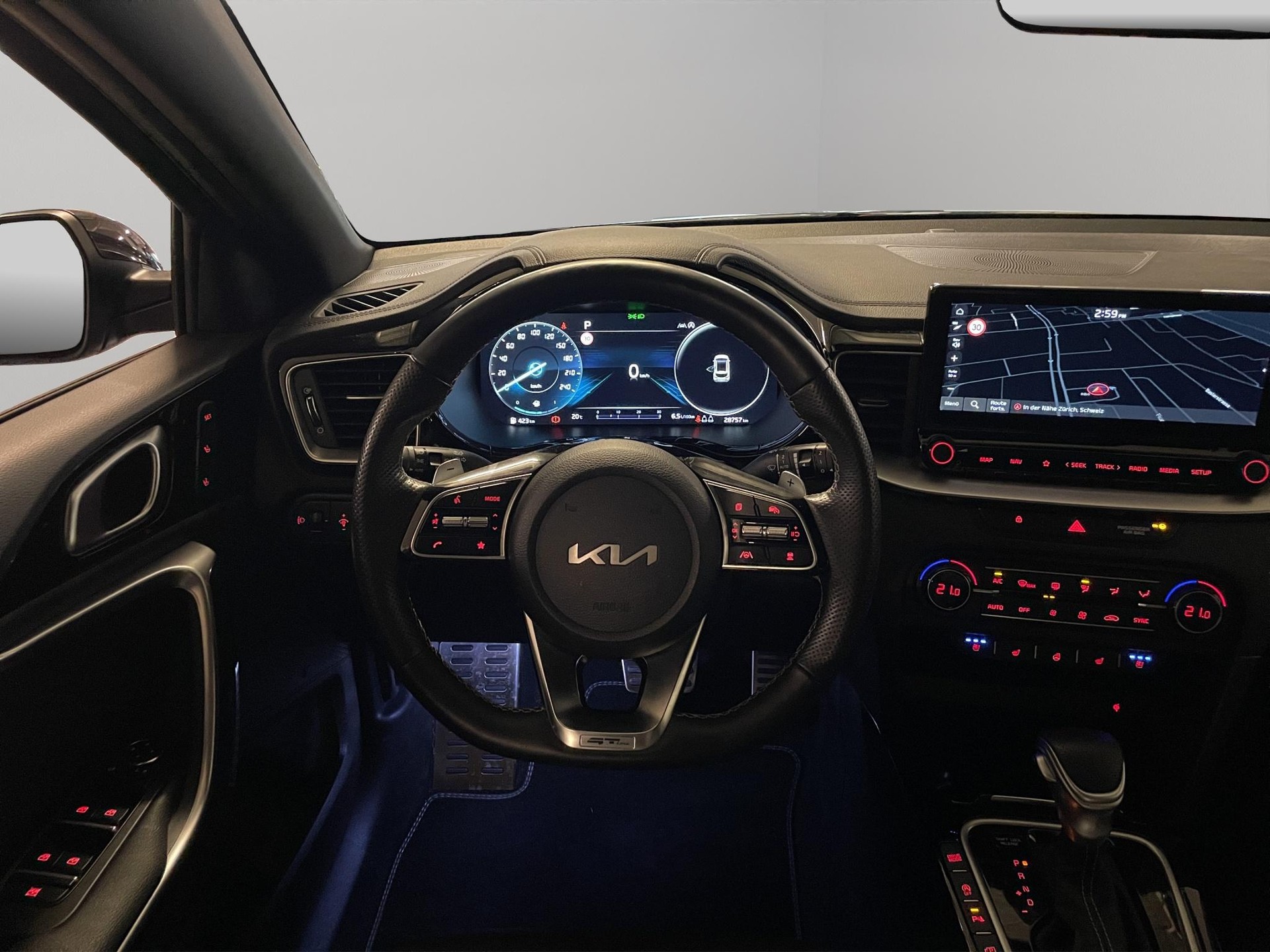 KIA Ceed 1.5 T-GDi MHEV GT-Line-image-8