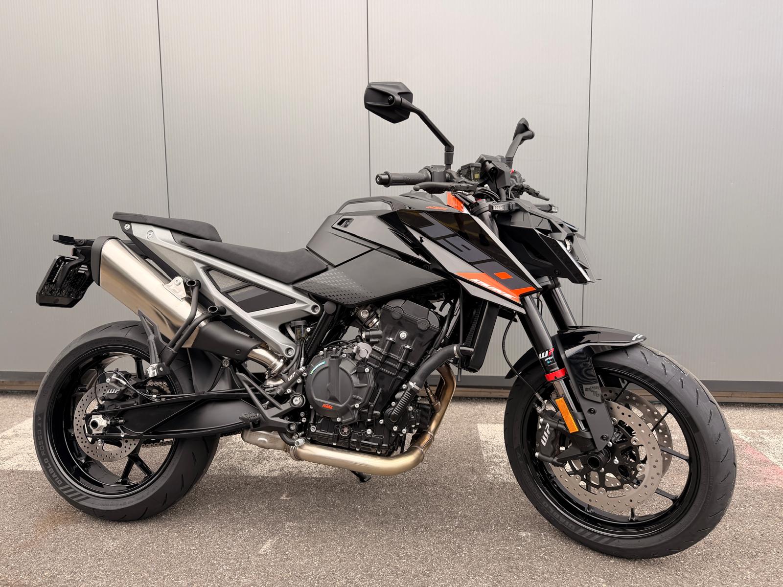 KTM 790 DUKE MY27-image-1