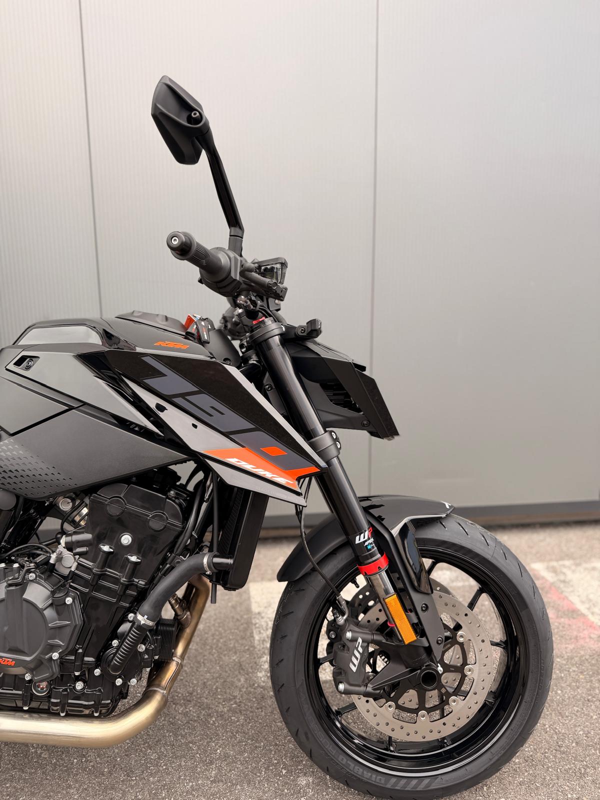 KTM 790 DUKE MY27-image-2