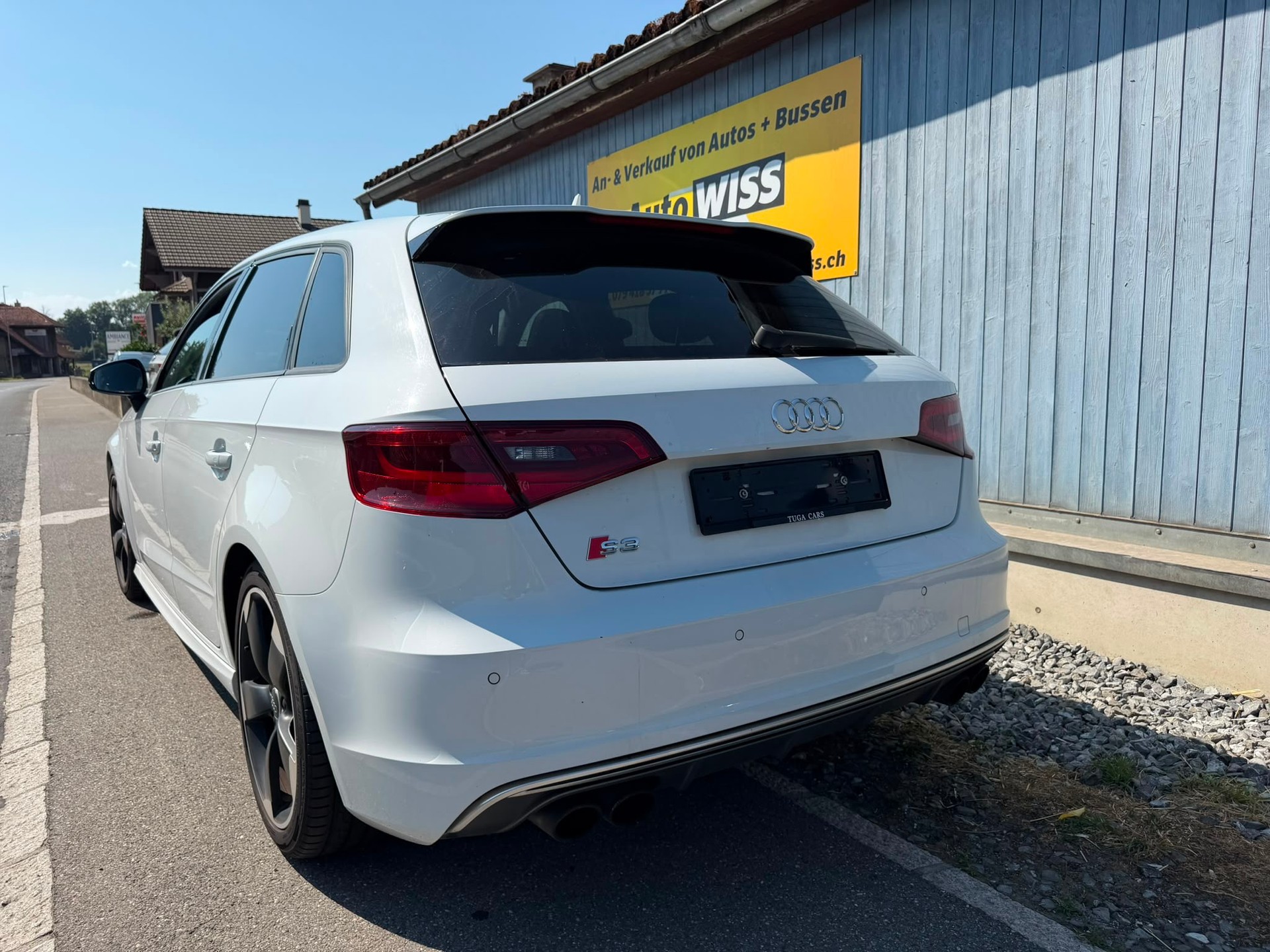 AUDI S3 Sportback 2.0 TFSI quattro S-tronic-image-5