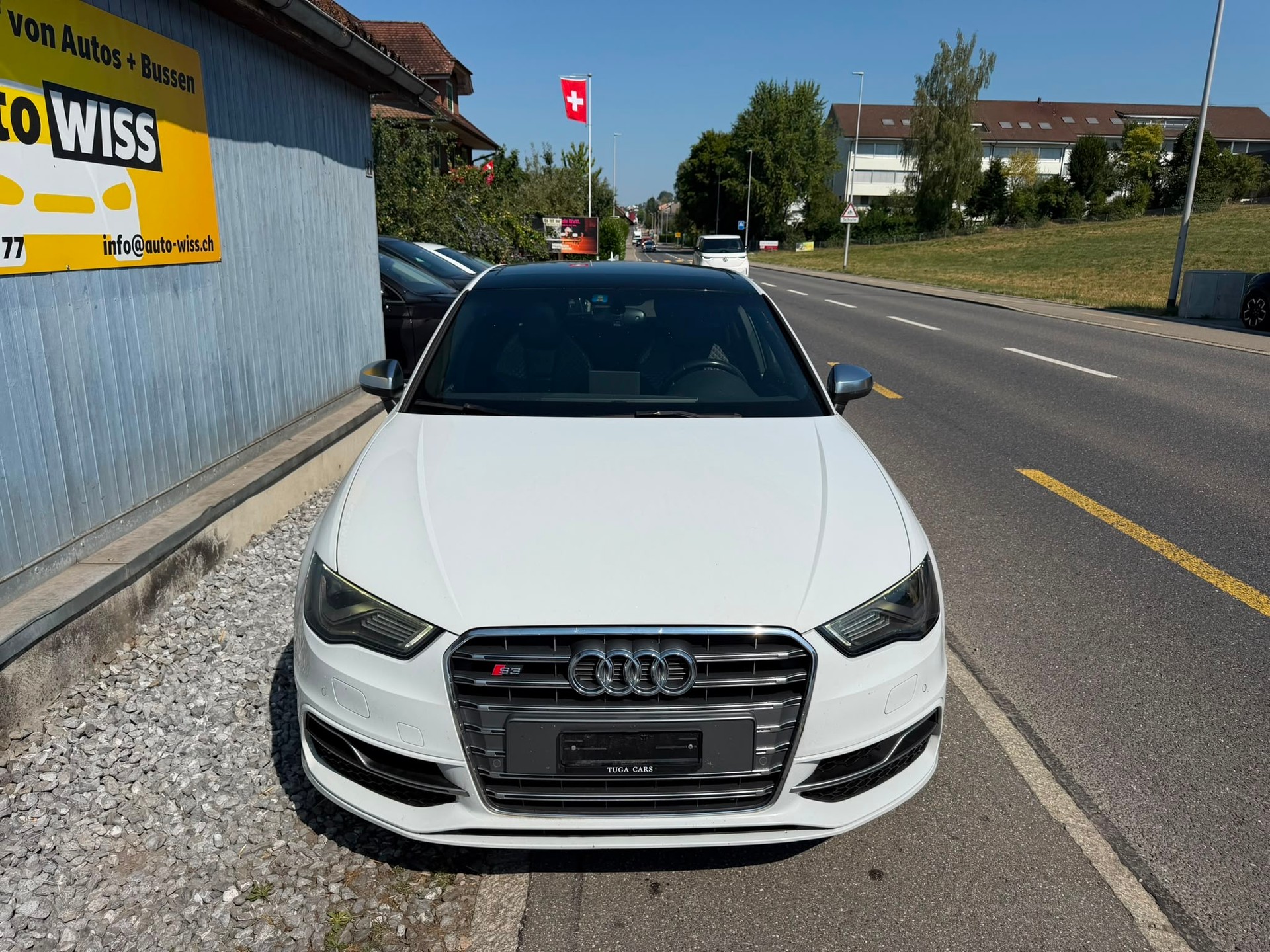 AUDI S3 Sportback 2.0 TFSI quattro S-tronic-showroom-element-2