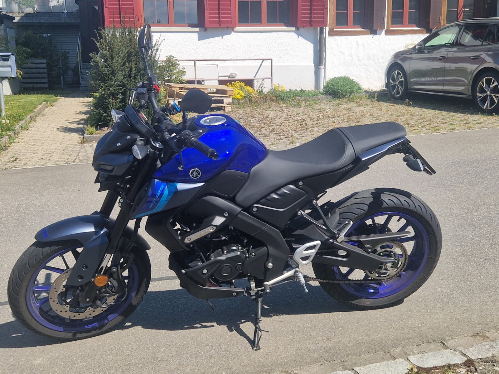YAMAHA MT-125 ABS-image-2