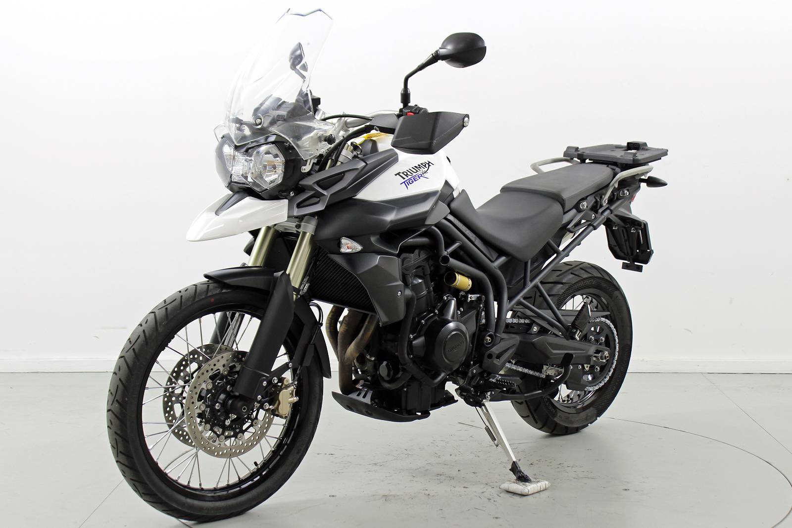 TRIUMPH Tiger 800 XC ABS-image-2