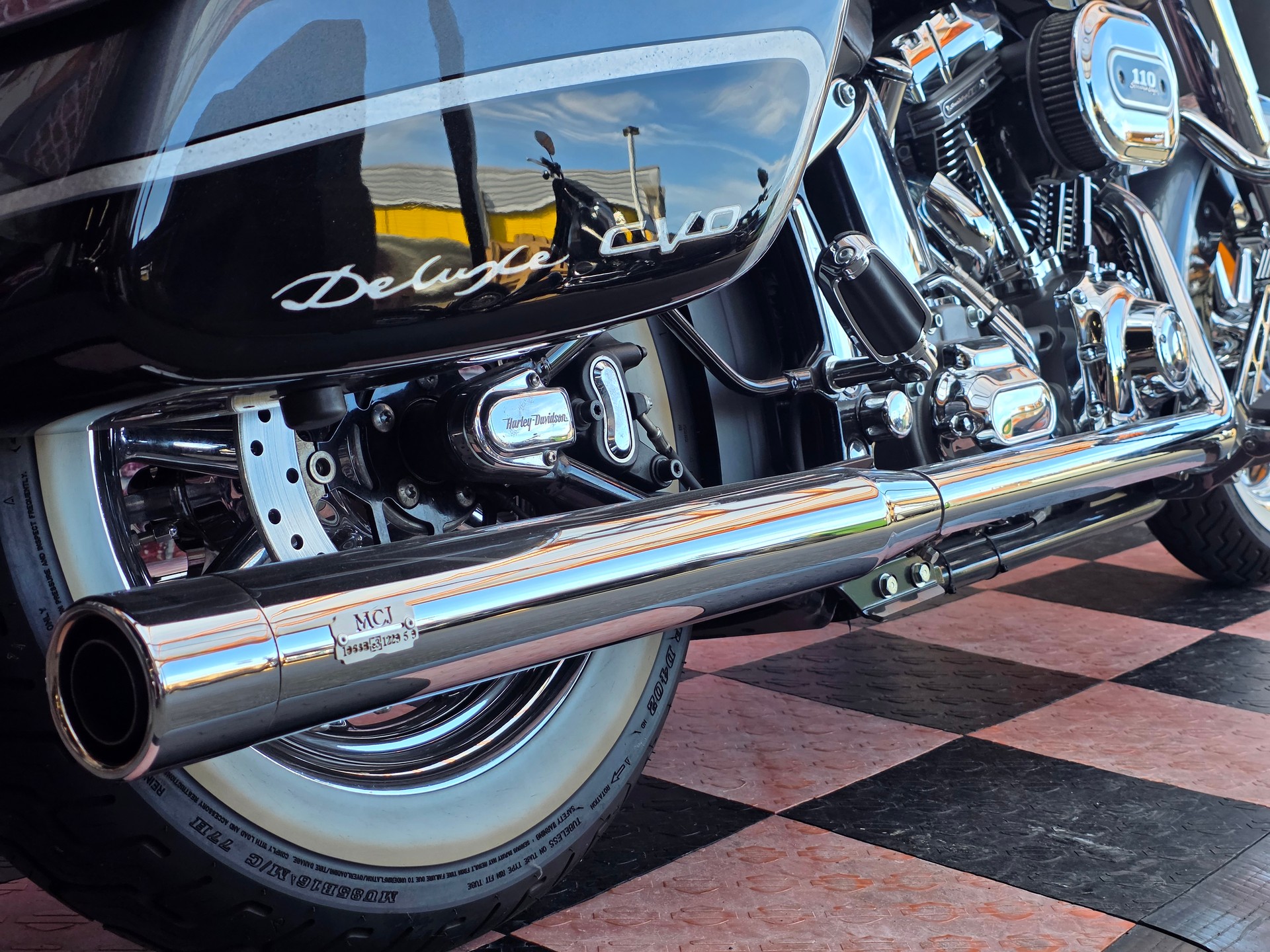 HARLEY-DAVIDSON FLSTNSE Softail Deluxe ABS CVO-image-8