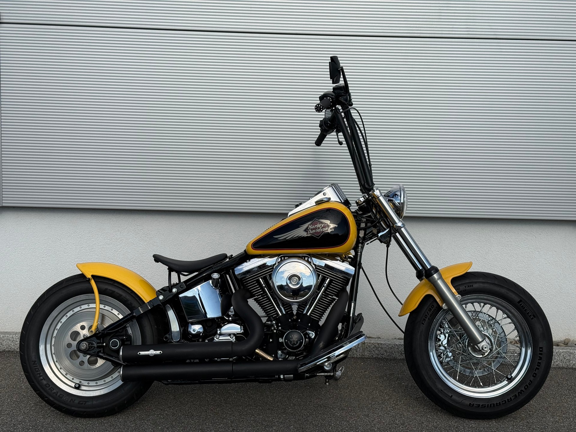 HARLEY-DAVIDSON FXSTC Softail Custom (35kW)