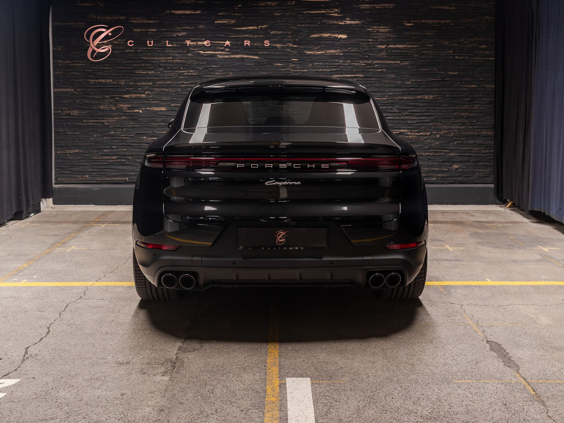 PORSCHE Cayenne Coupé Tiptronic-showroom-element-3