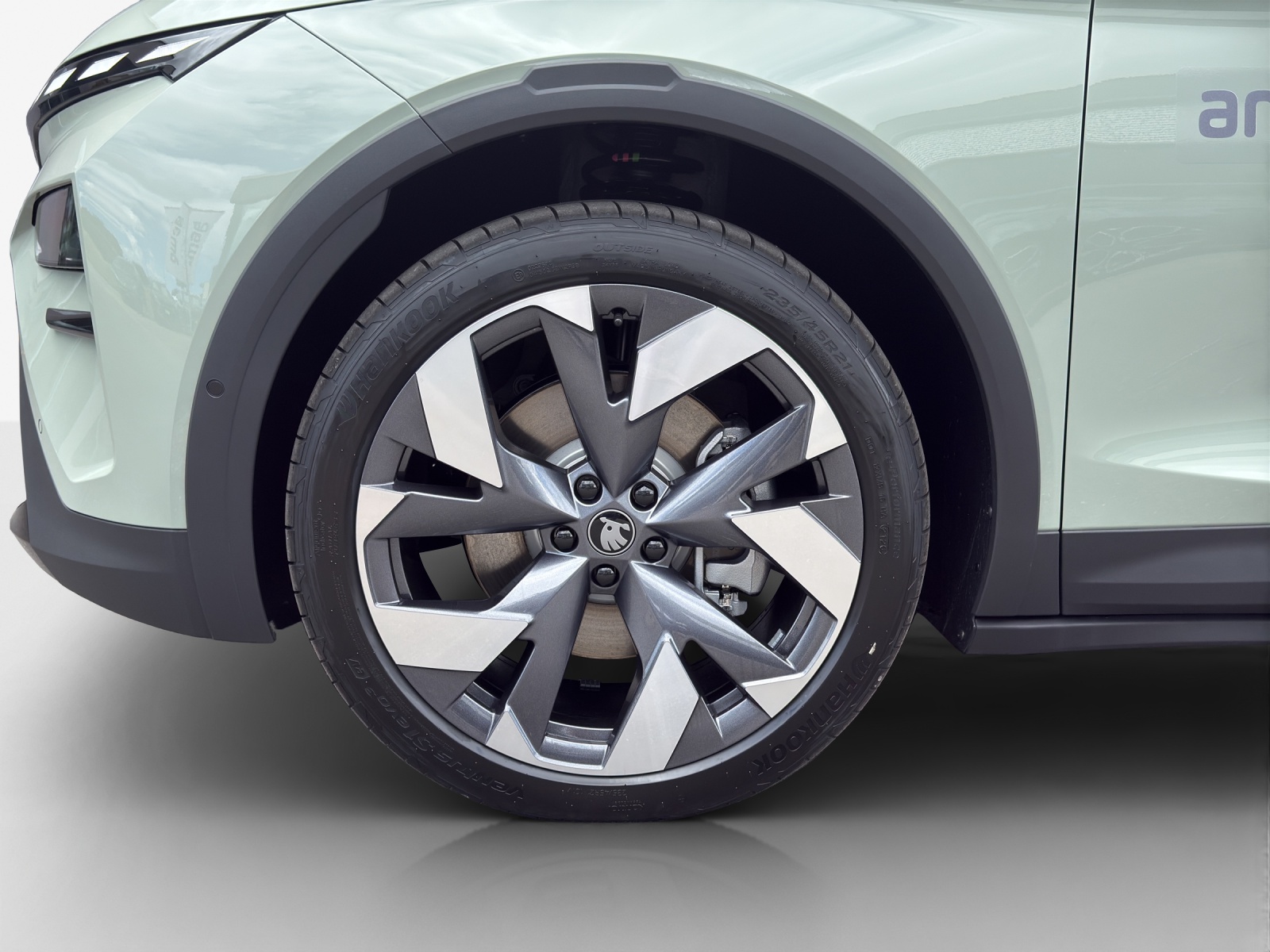 SKODA Elroq RS 85 4x4-image-14