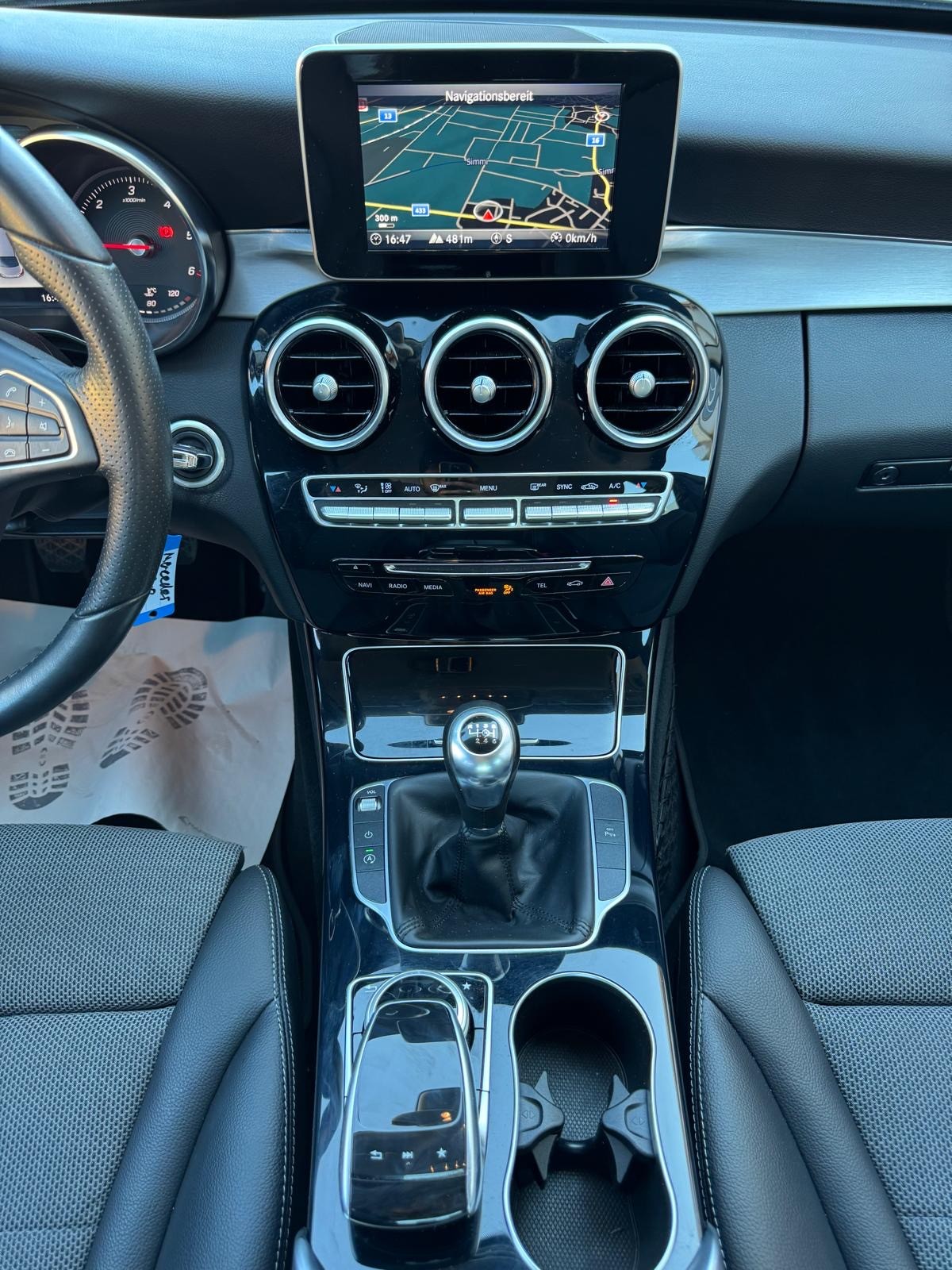 MERCEDES-BENZ C 220 BlueTEC Exclusive (Leasing oder Kredit möglich)-image-13