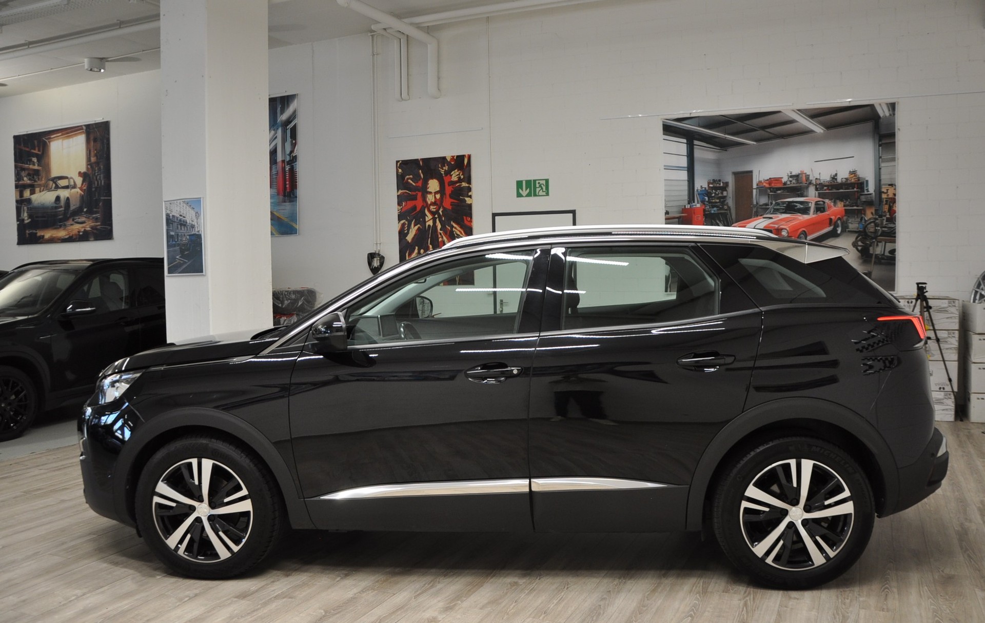PEUGEOT 3008 1.5 BlueHDi Business Line EAT-showroom-element-2